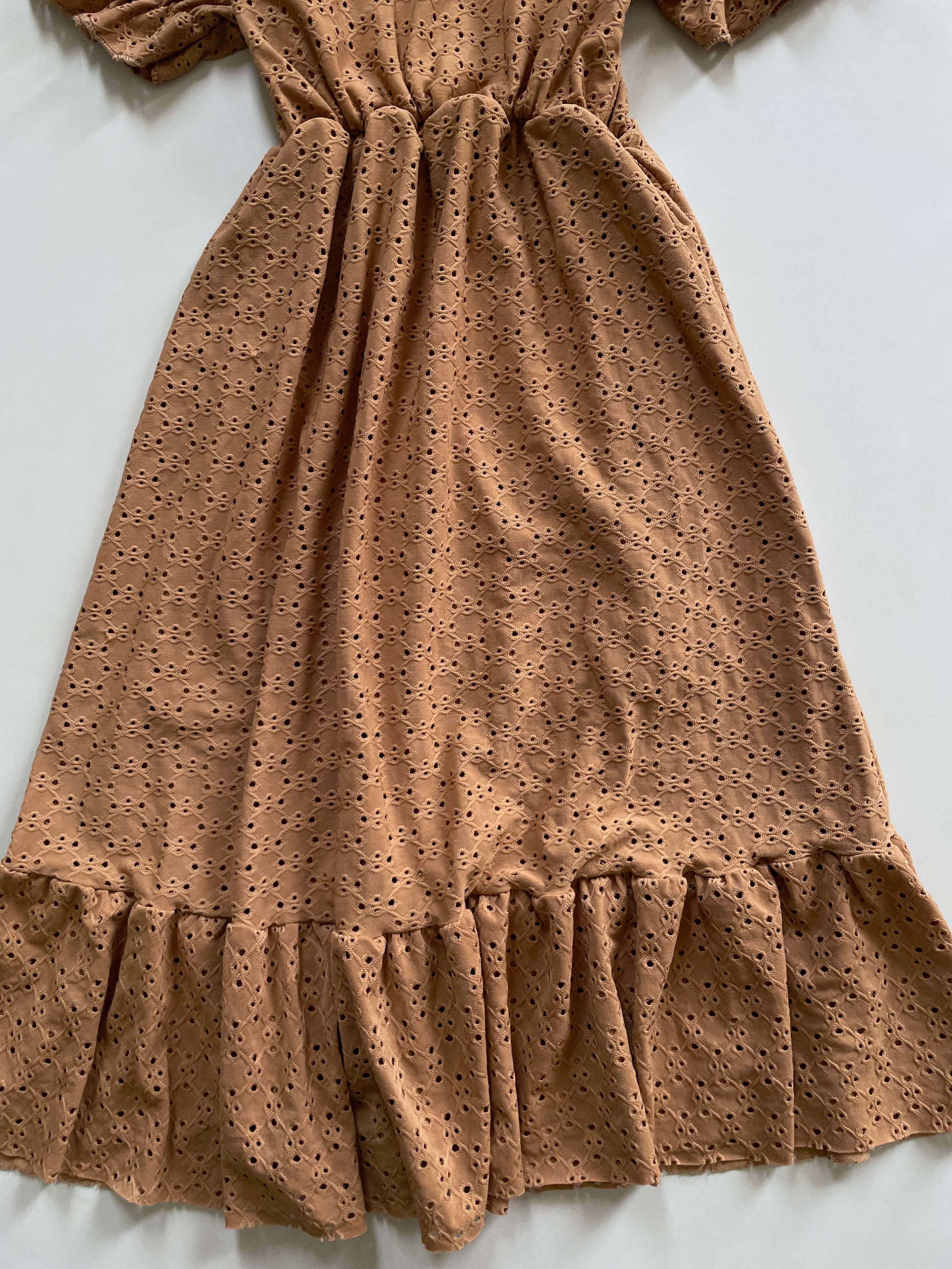 Eyelet Dress-Bust 32 to 34 - Image 3