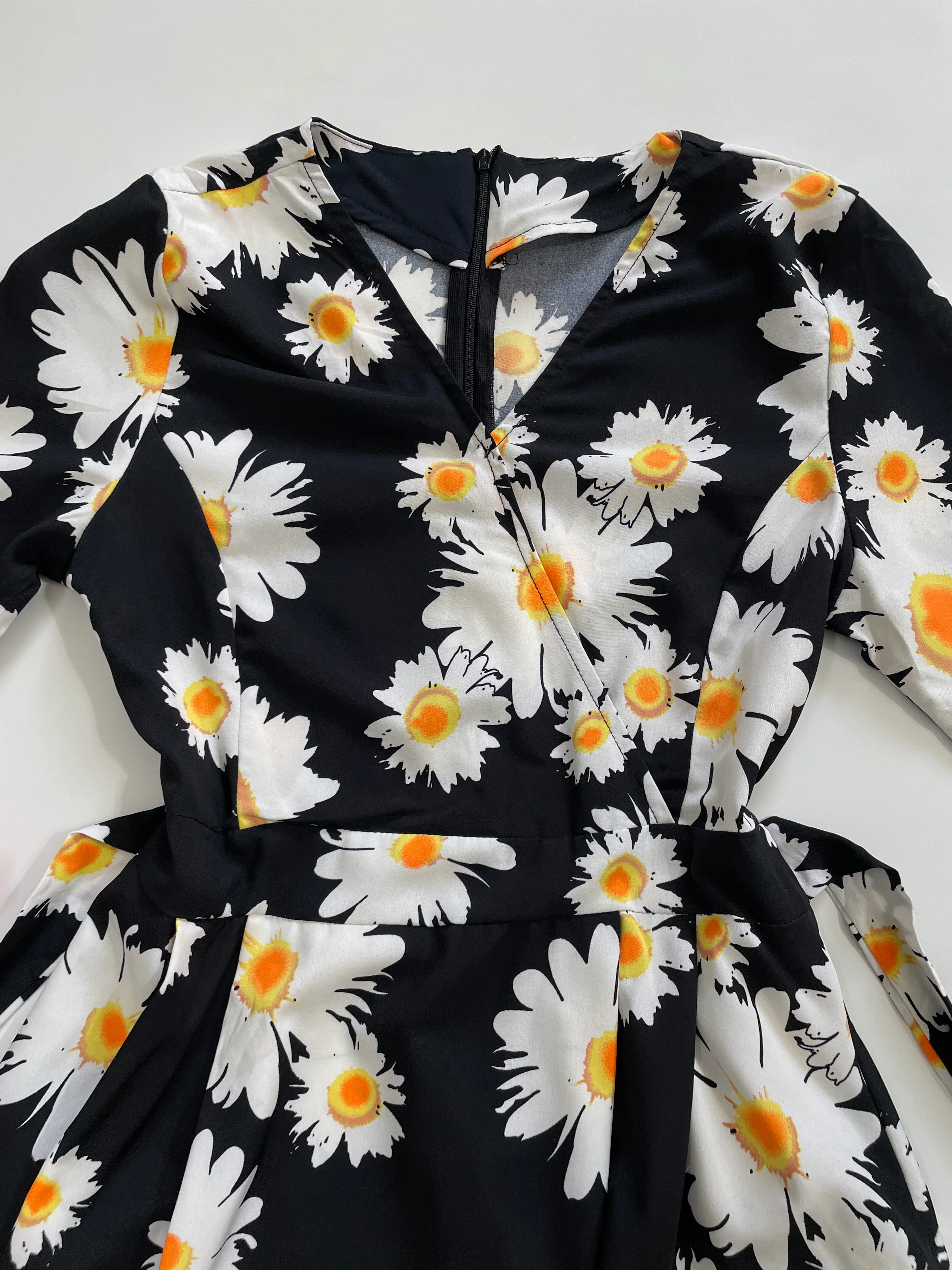 Daisy Dress-Bust 32 - Image 2