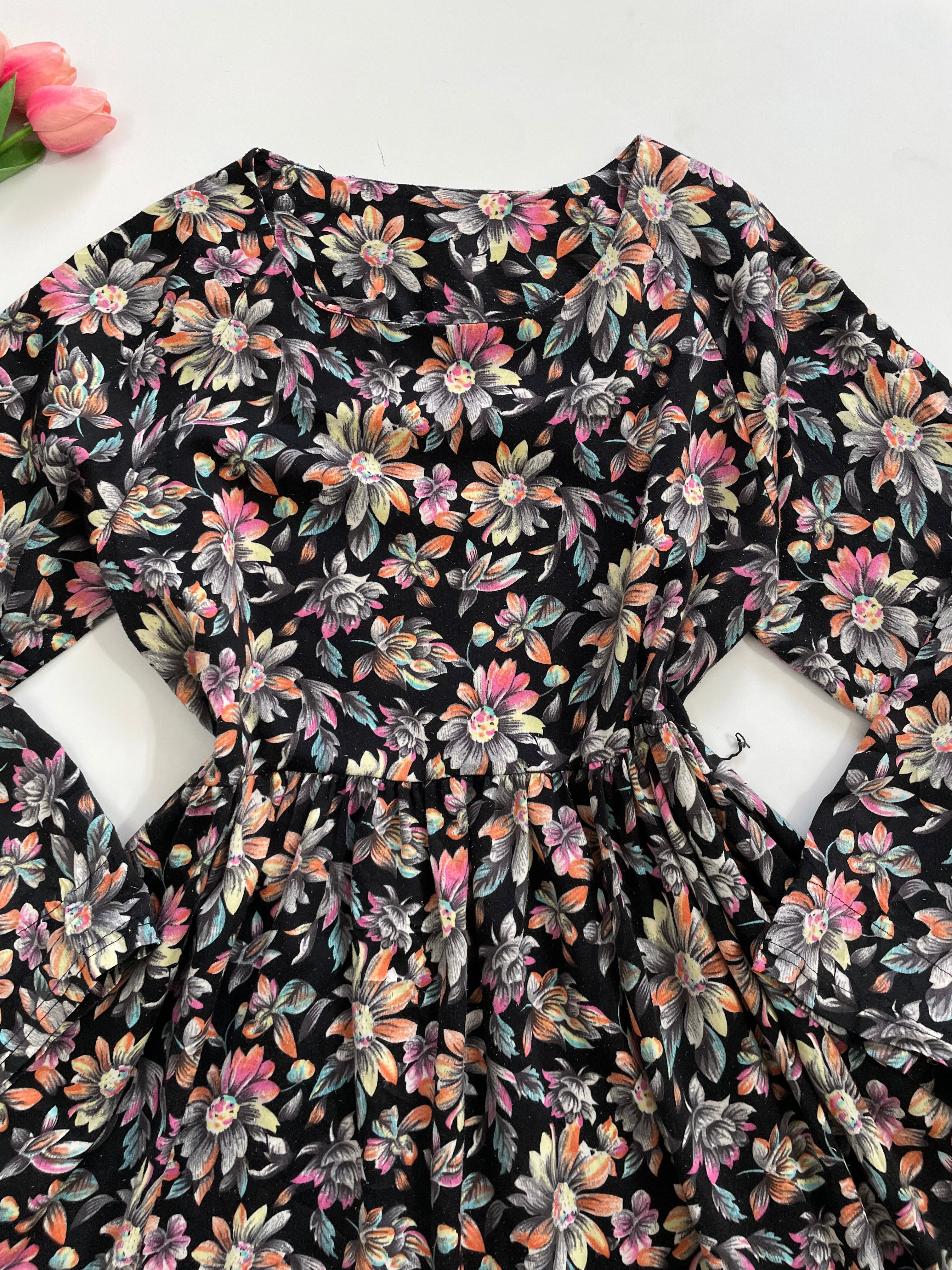 Dress-Bust 38 - Image 2