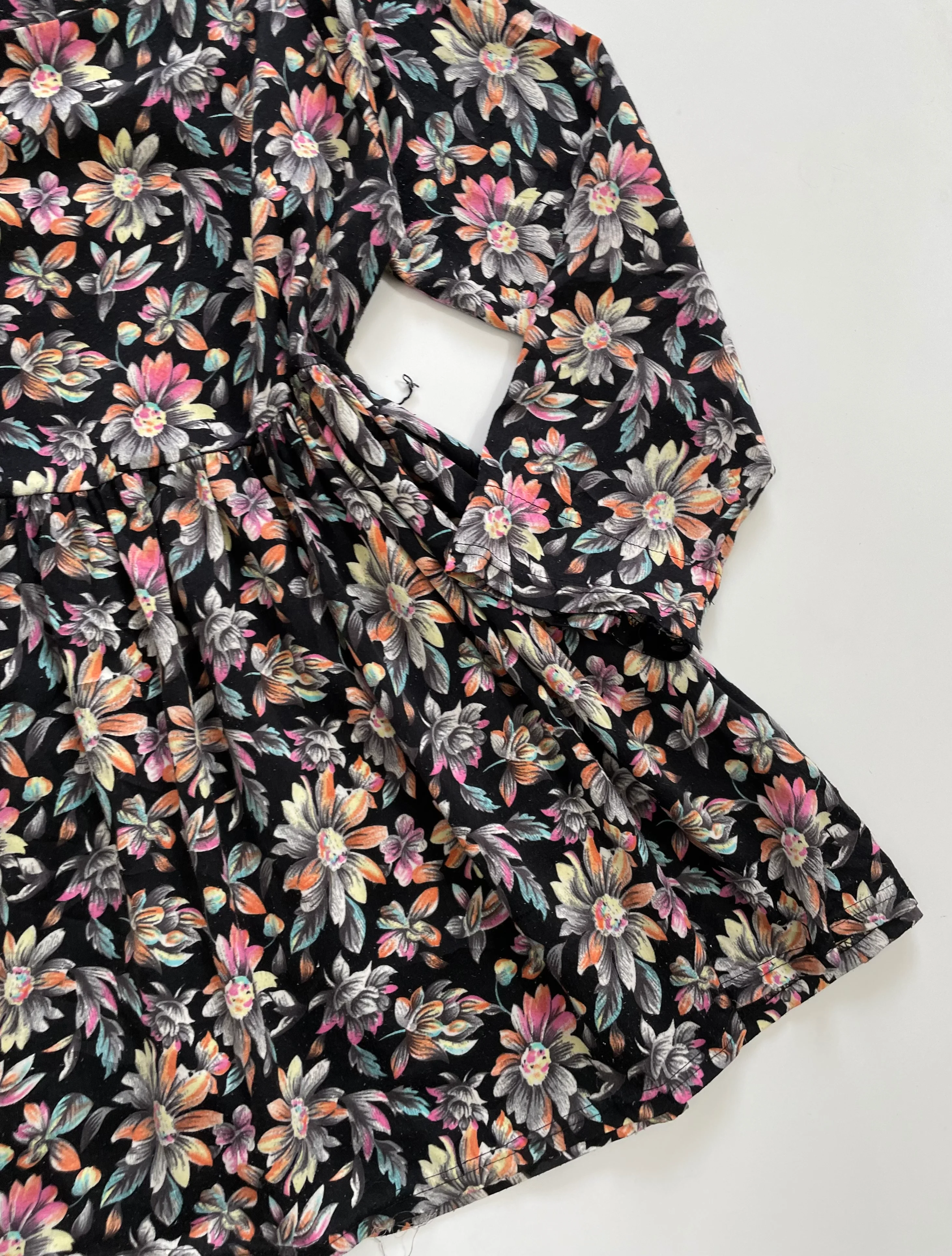 Dress-Bust 38 - Image 3