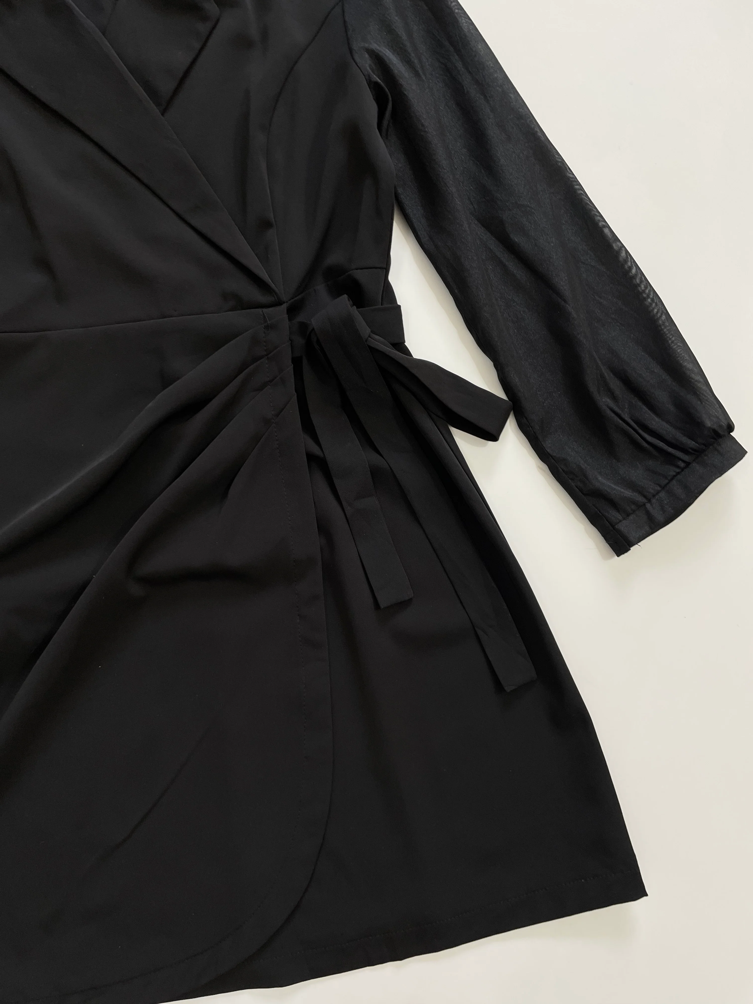 Wrap Style Dress-Bust 32 - Image 3