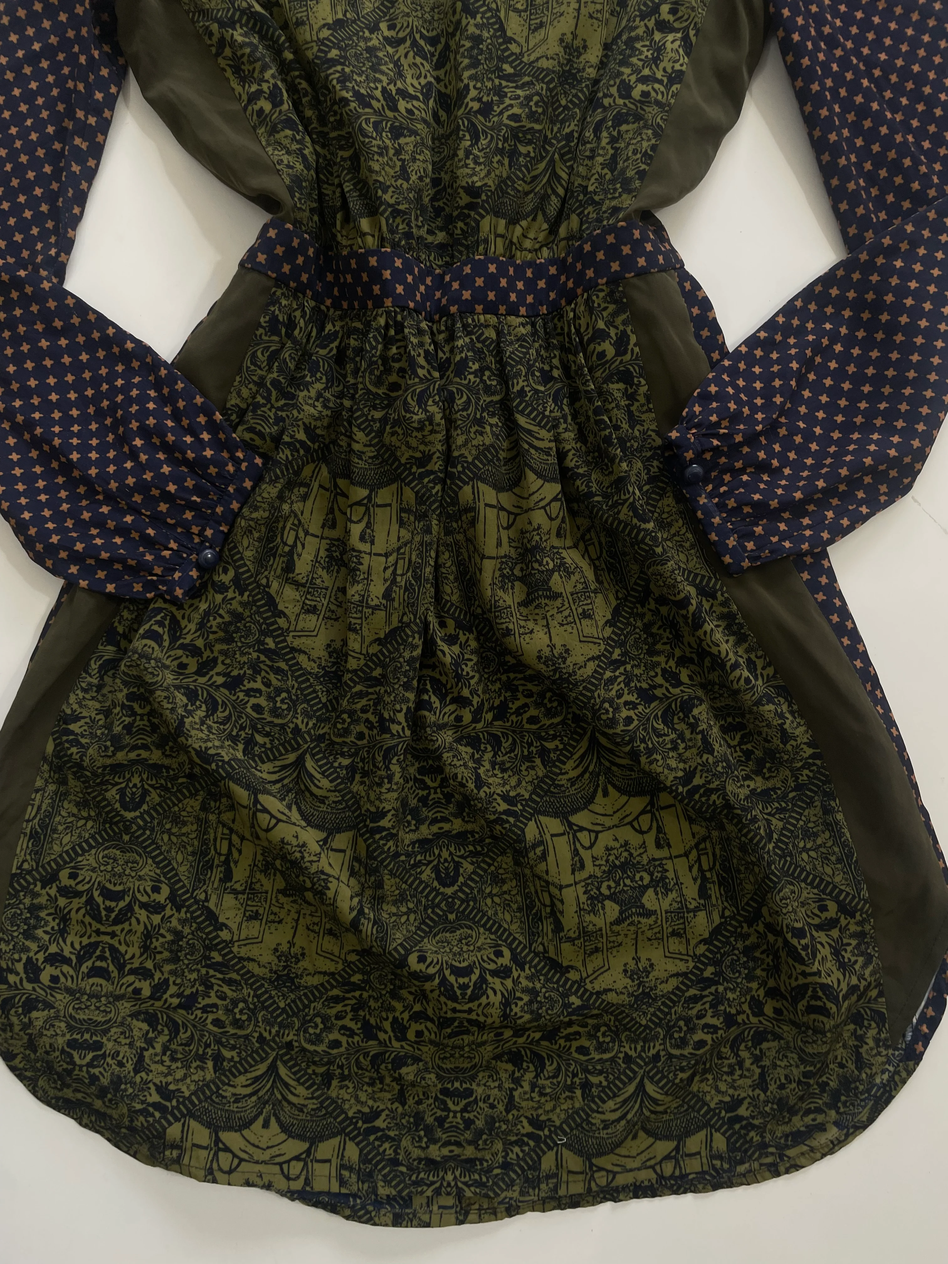 Dress-Bust 34 - Image 3
