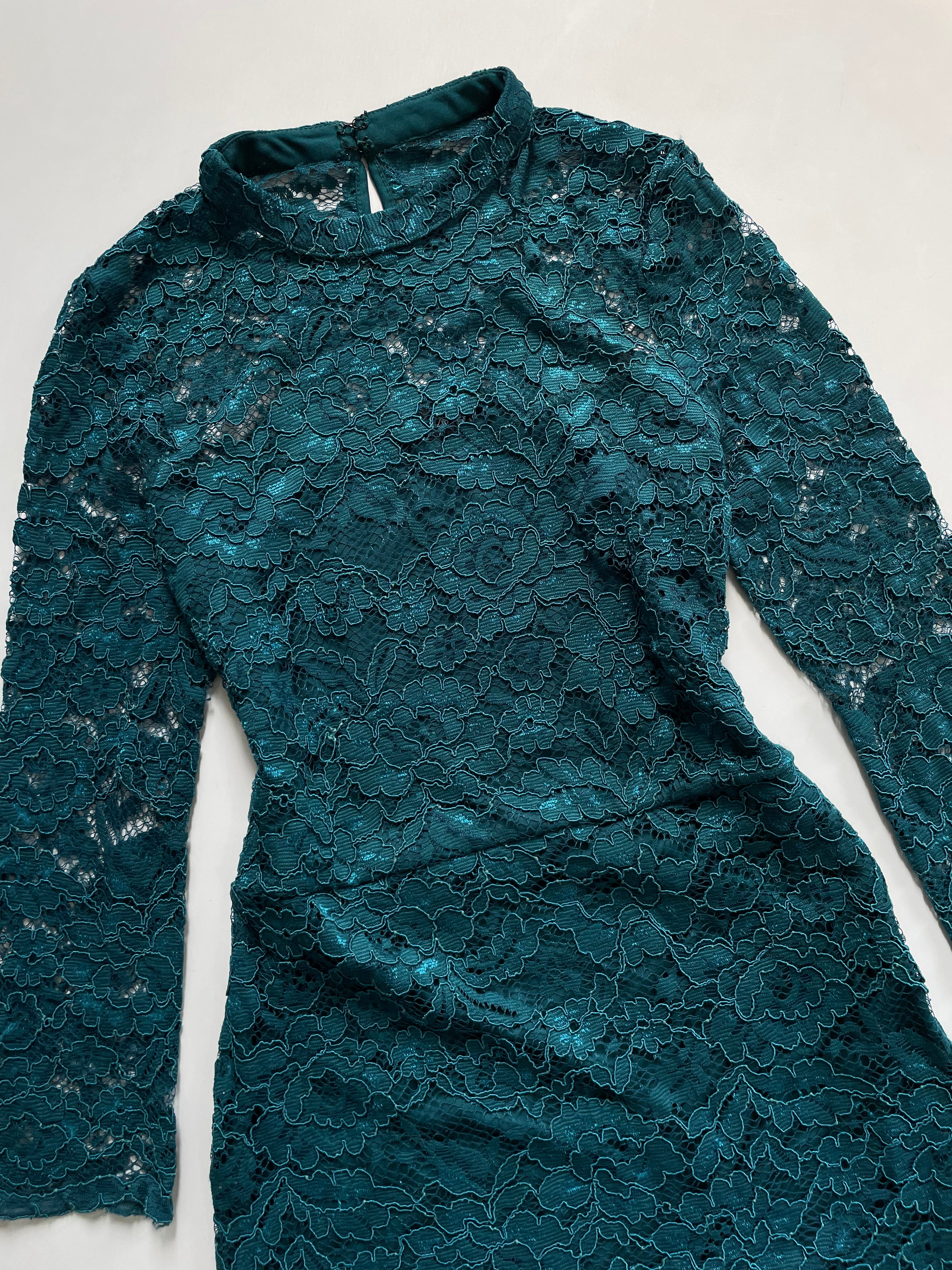 Dress-Bust 32 - Image 2