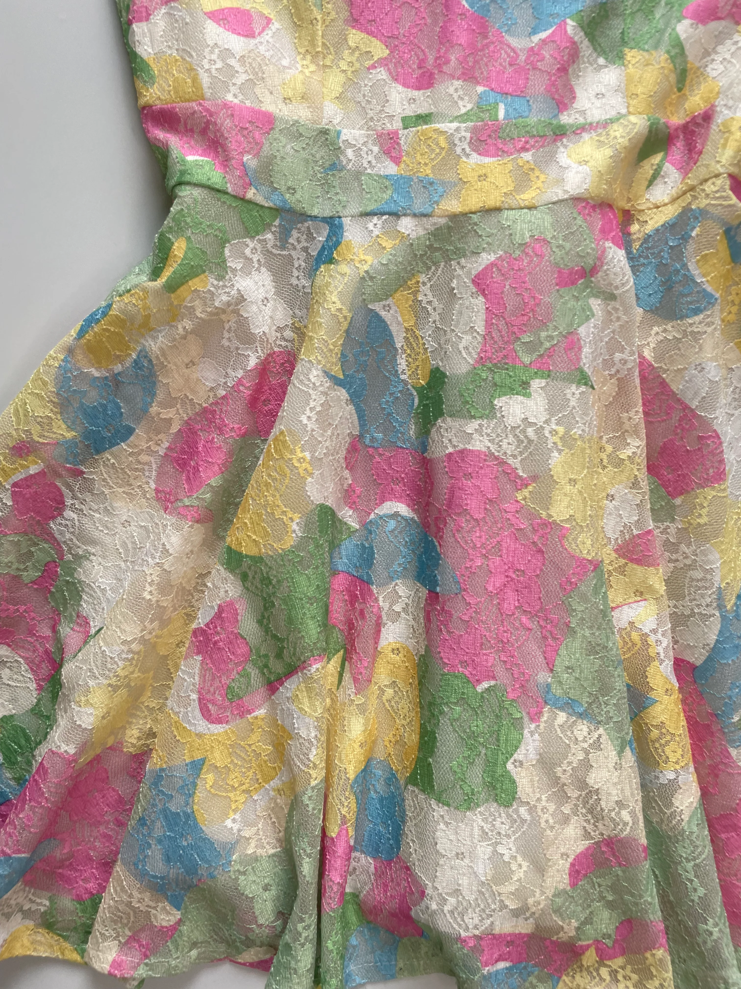 Lacy Dress-Bust 30 - Image 3