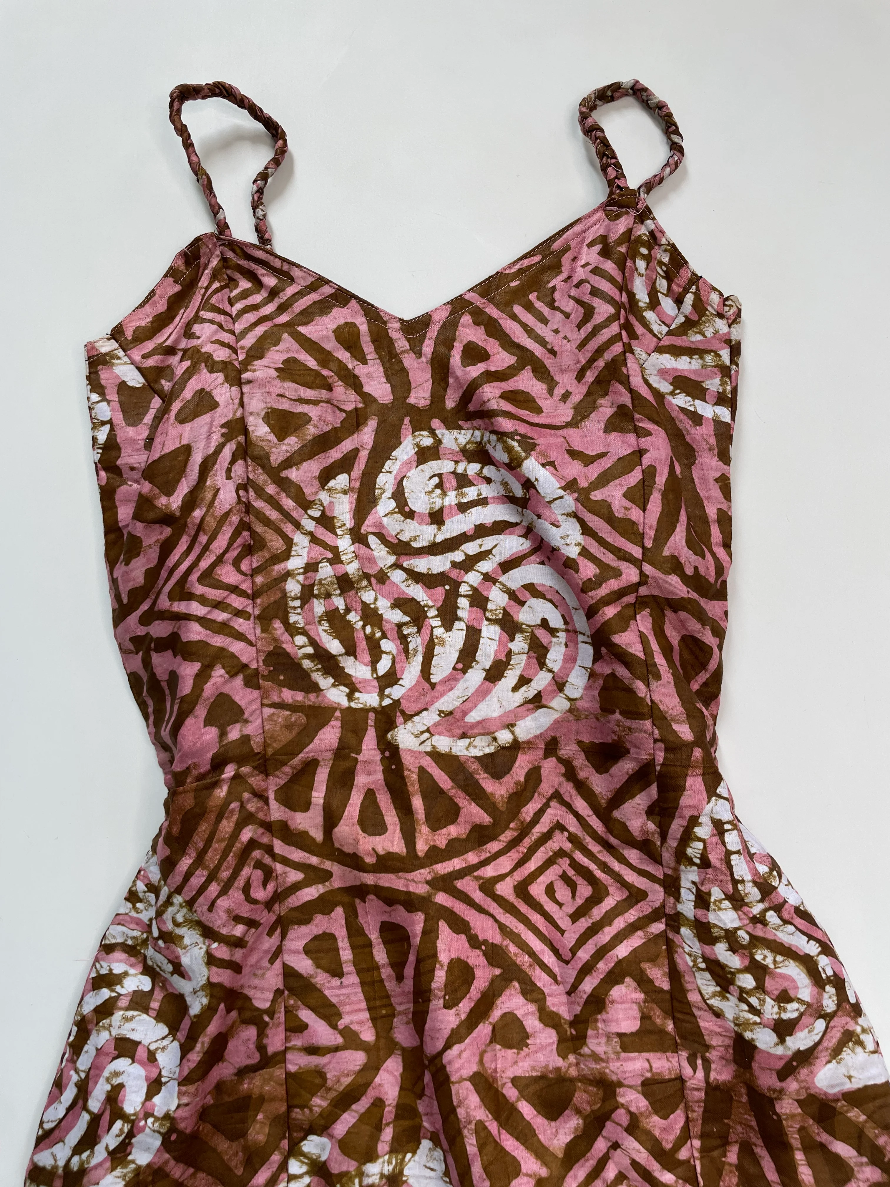 Dress-Bust 28 - Image 2