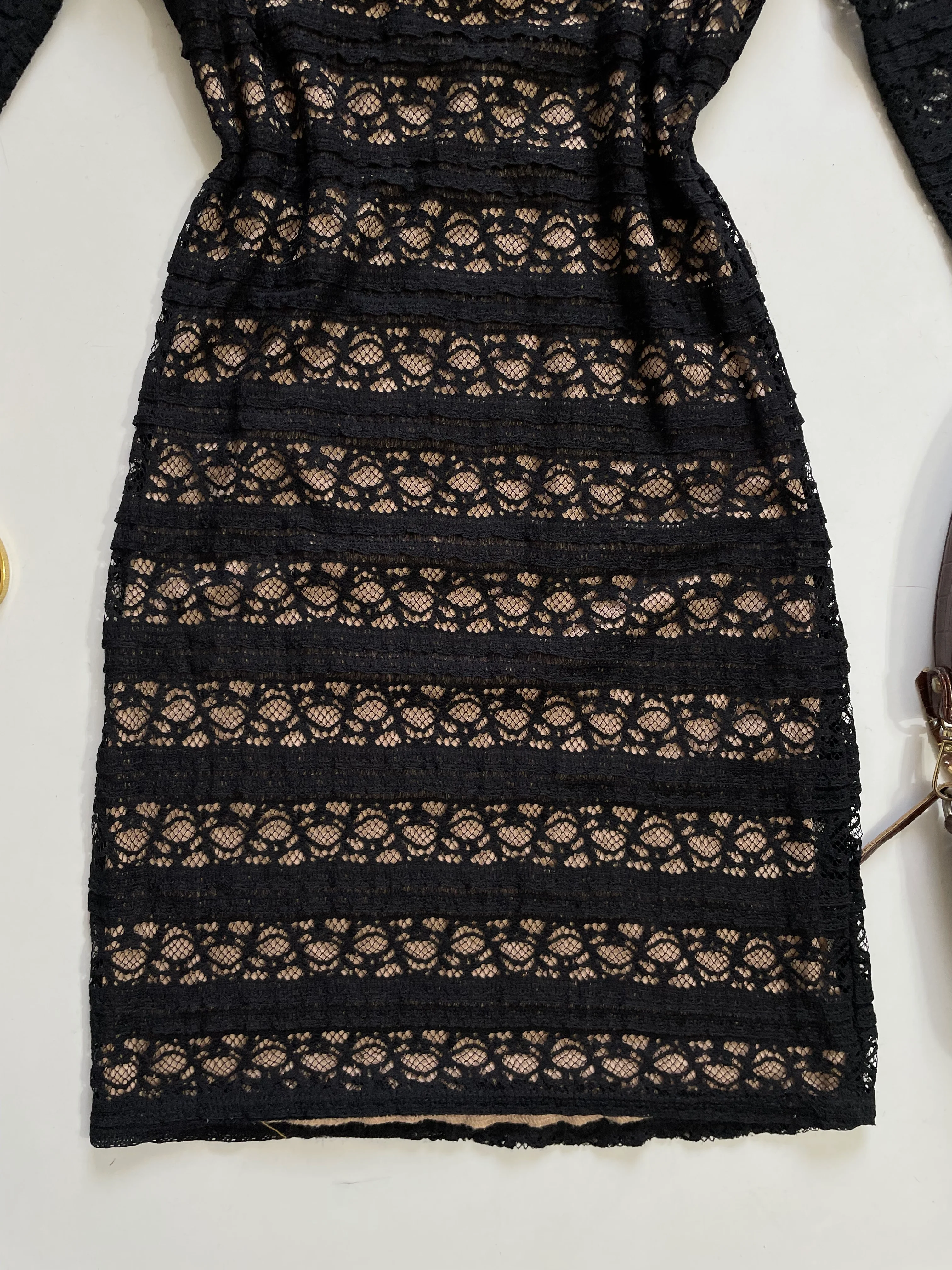 Papaya Dress-Bust 30 to 32 - Image 3