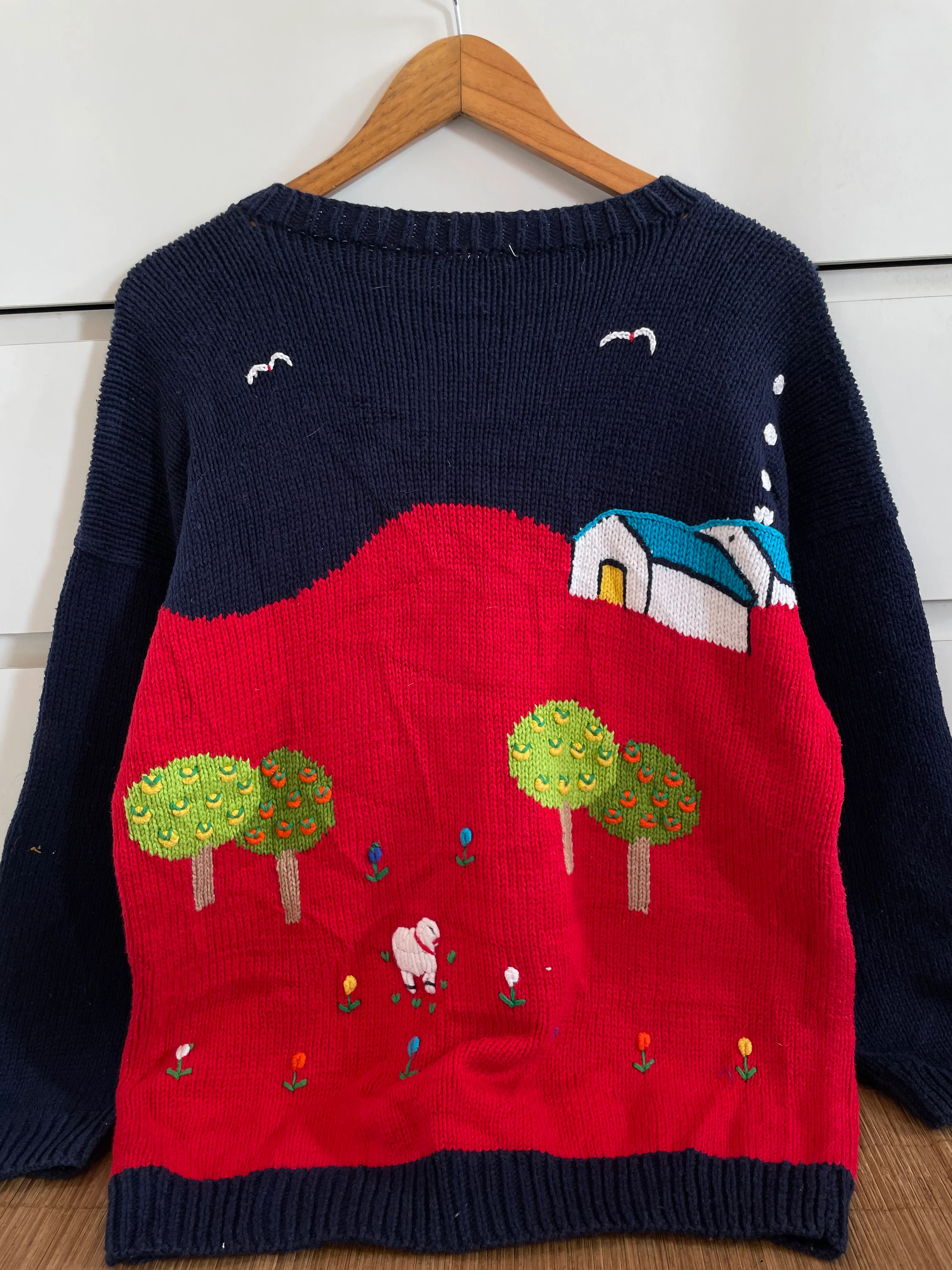 Landscape Embroidered Sweater-Bust 44 - Image 3