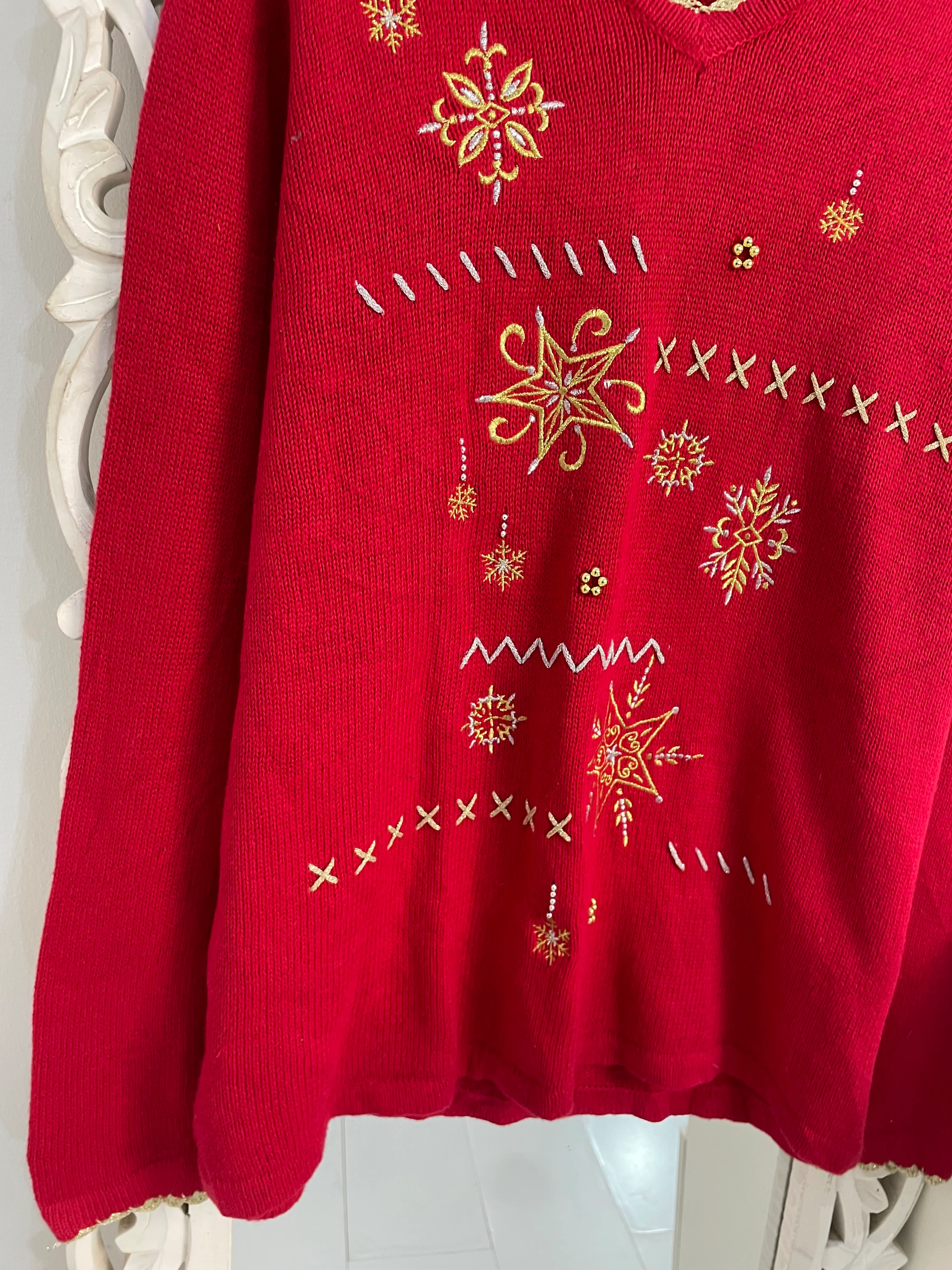 Embroidered Christmas Sweater-Bust 46 - Image 3