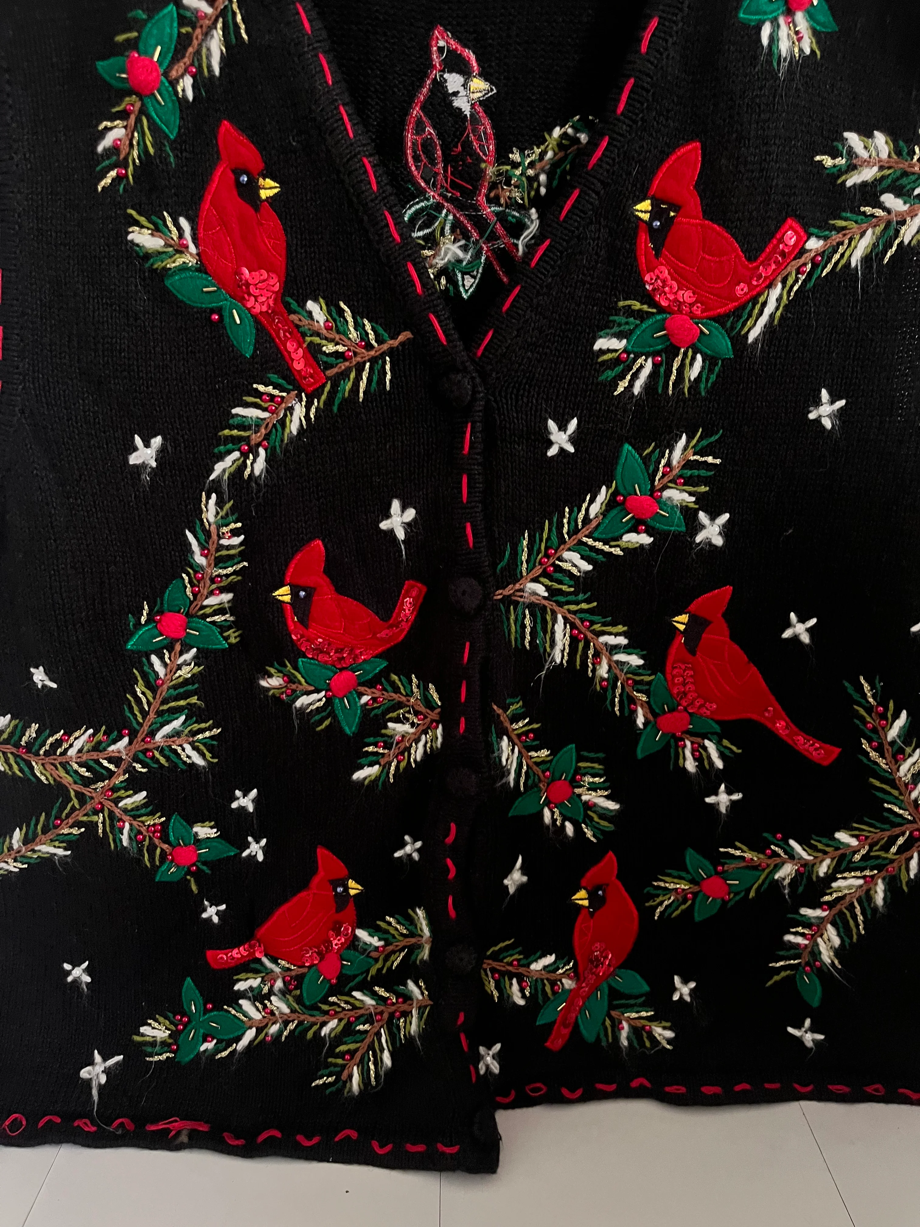 Bobbie Brooks Embroidered Sweater Vest-Bust 42 - Image 2