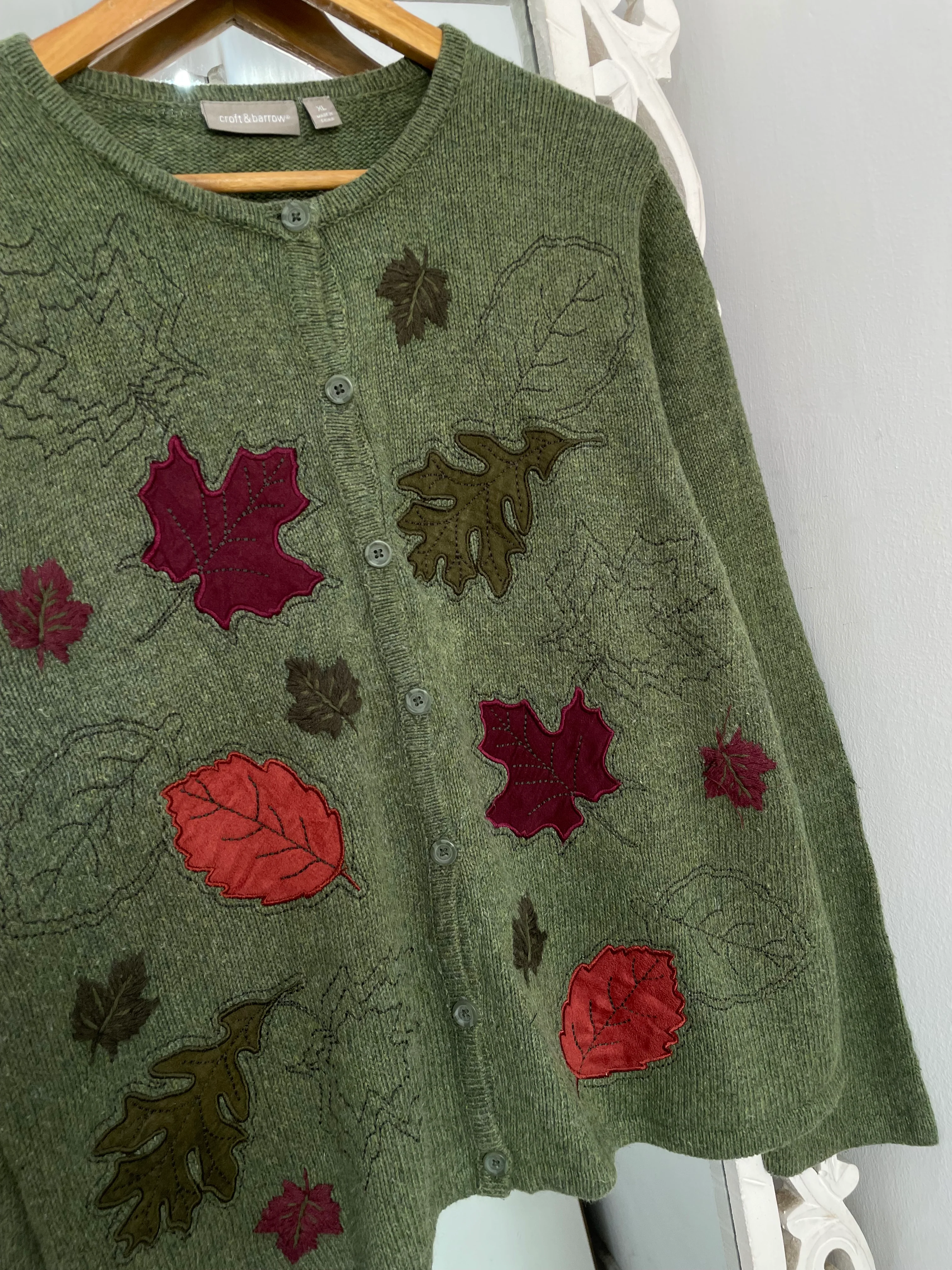 Croft&Barrow Embroidered Vintage Sweater-Bust 46 - Image 3