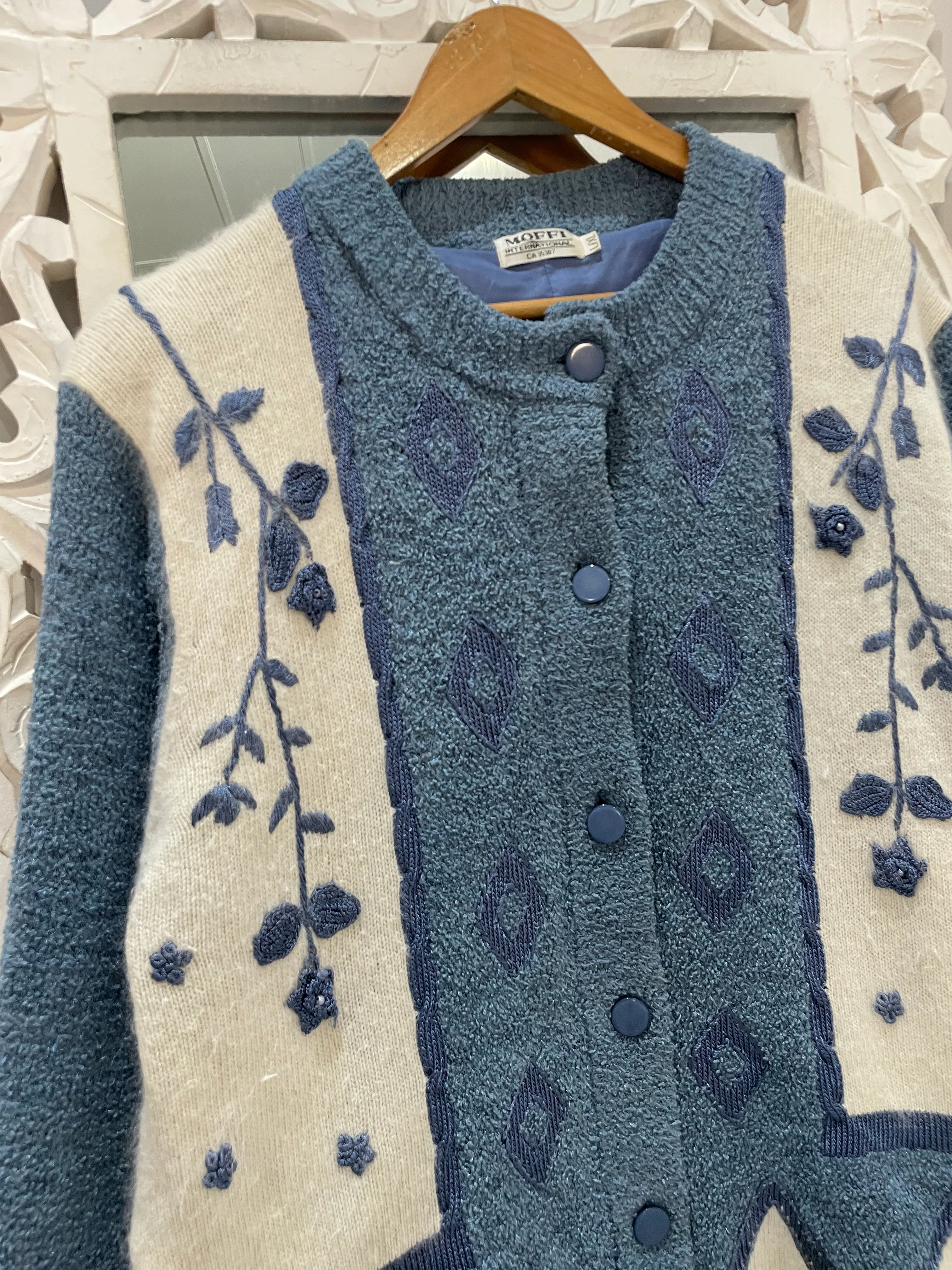 Embroidered Vintage Sweater-Bust 44 - Image 2