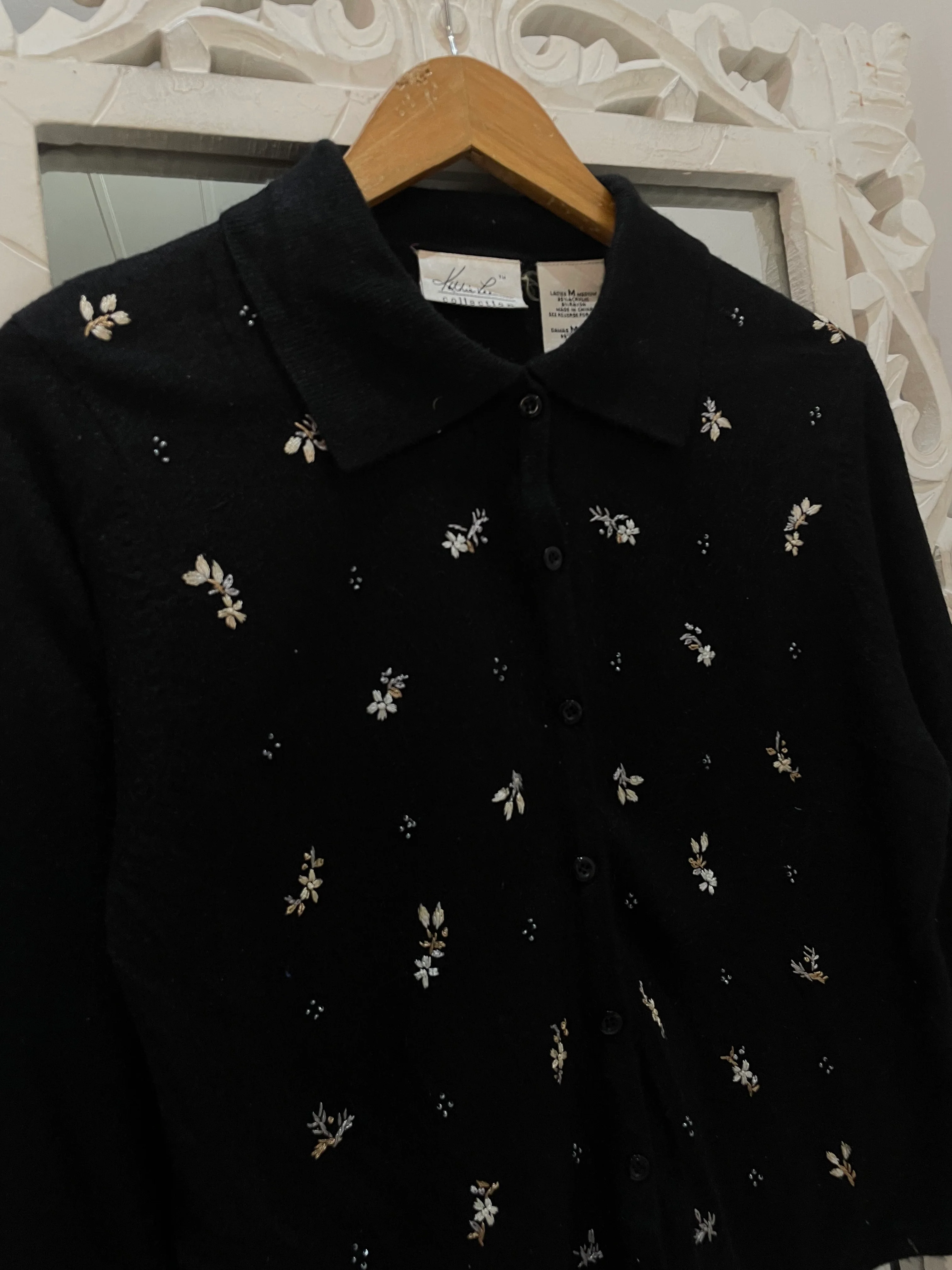Embroidered Vintage Sweater-Bust 36 - Image 2