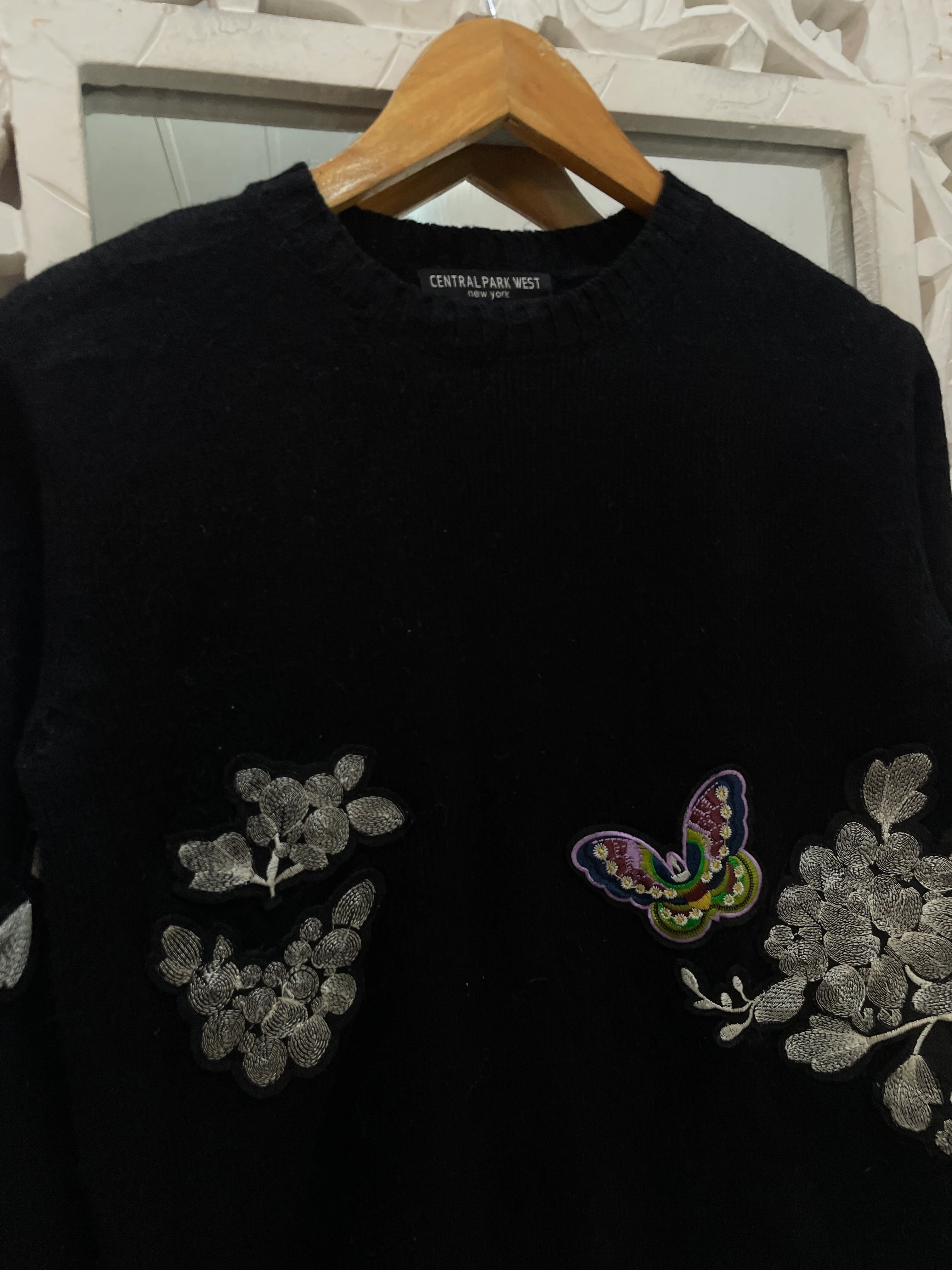 Embroidered Vintage Sweater-Bust 38 - Image 3