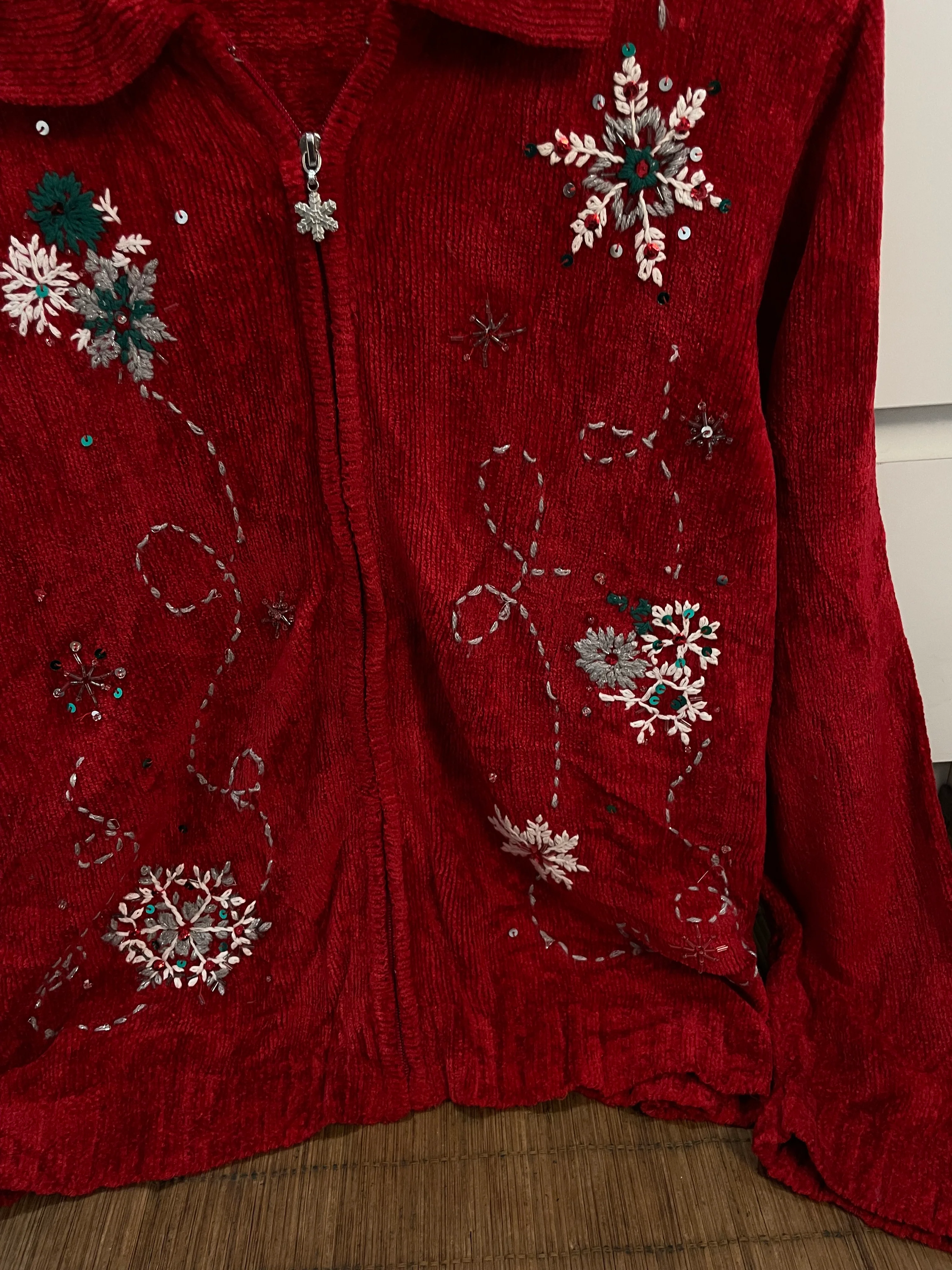 Embroidered Vintage Sweater-Bust 46 - Image 2