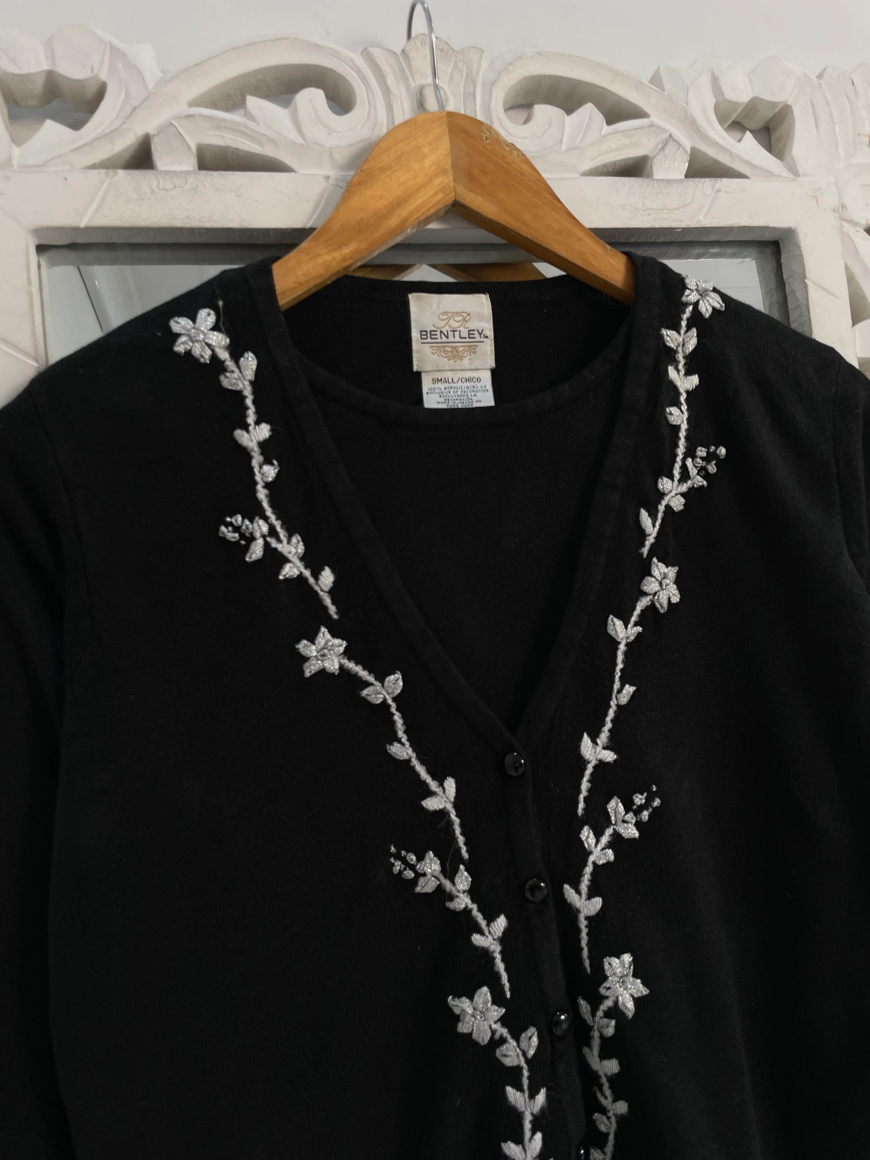 Bentley Embroidered Vintage Sweater-Bust 36 - Image 2