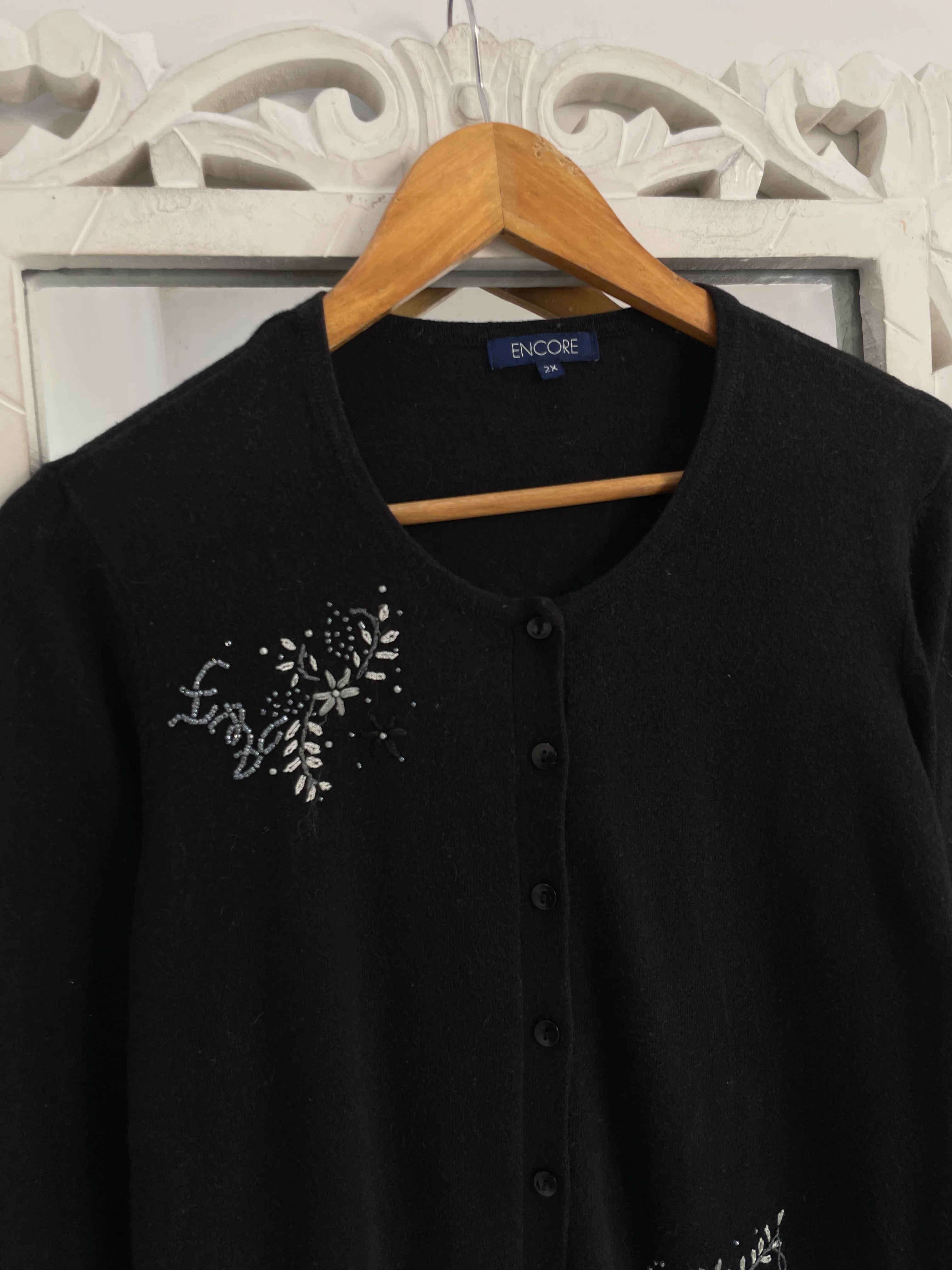 Encore Embroidered Vintage Sweater-Bust 46 - Image 2