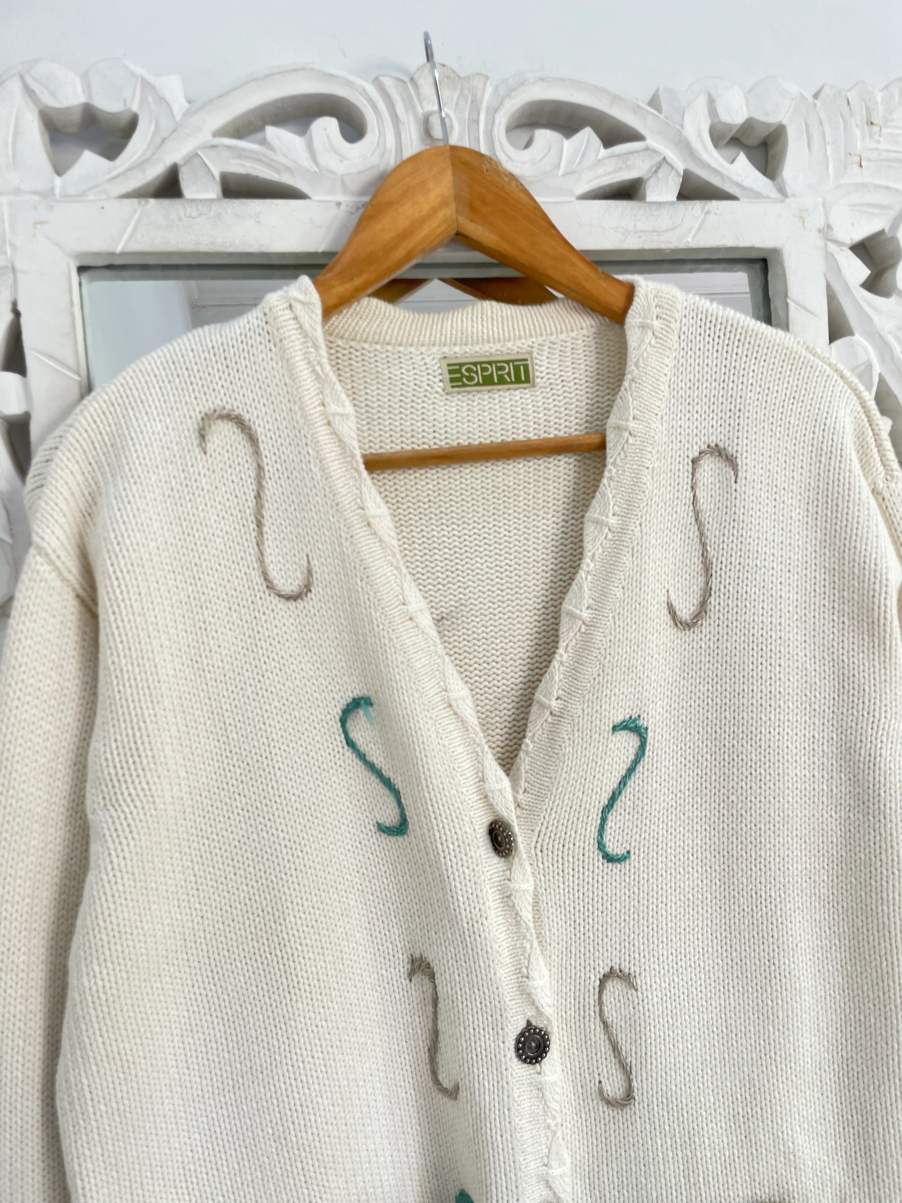Esprit Embroidered Vintage Sweater-Bust 42 - Image 2