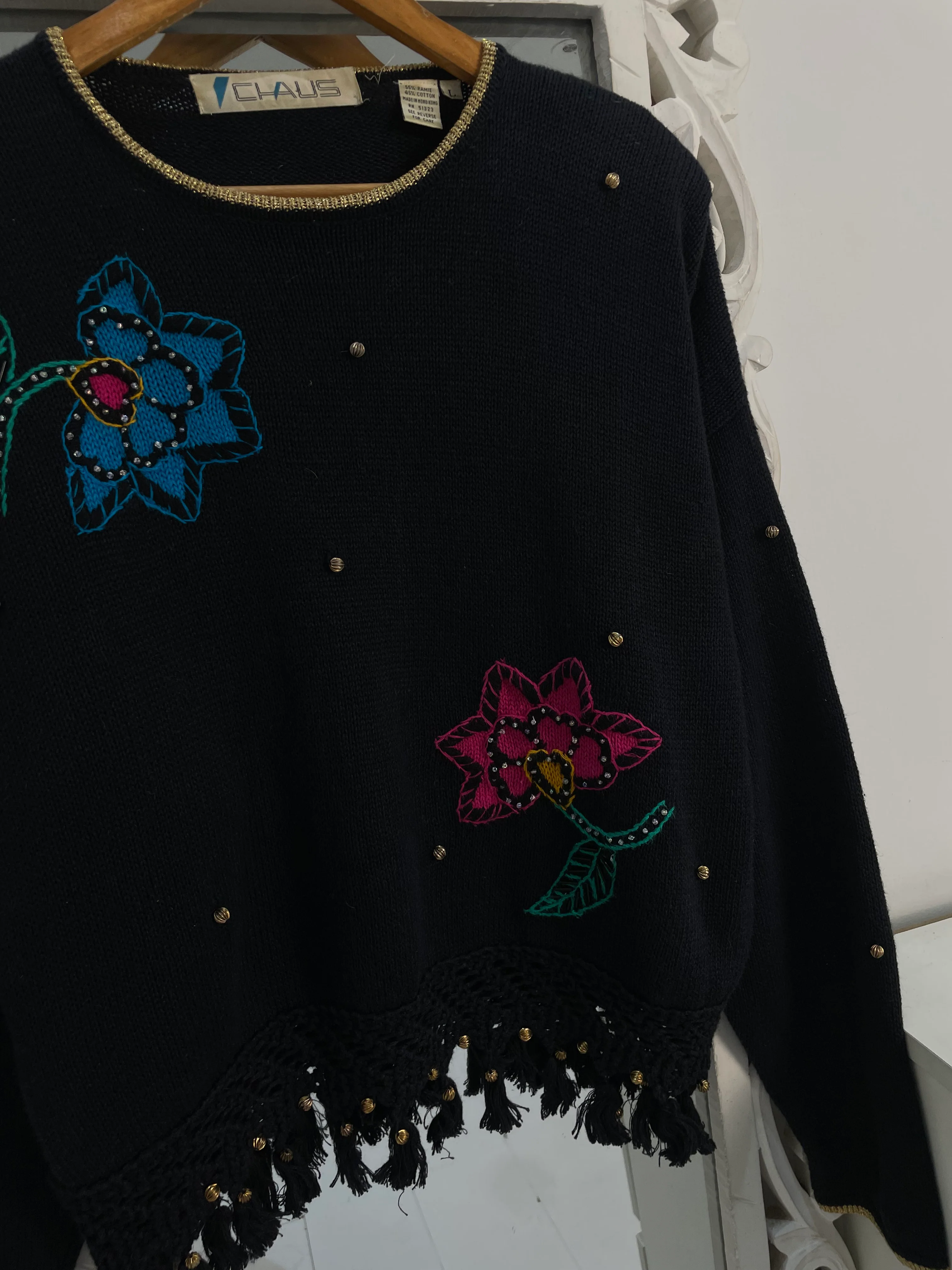 Embroidered Vintage Sweater-Bust 50 - Image 3