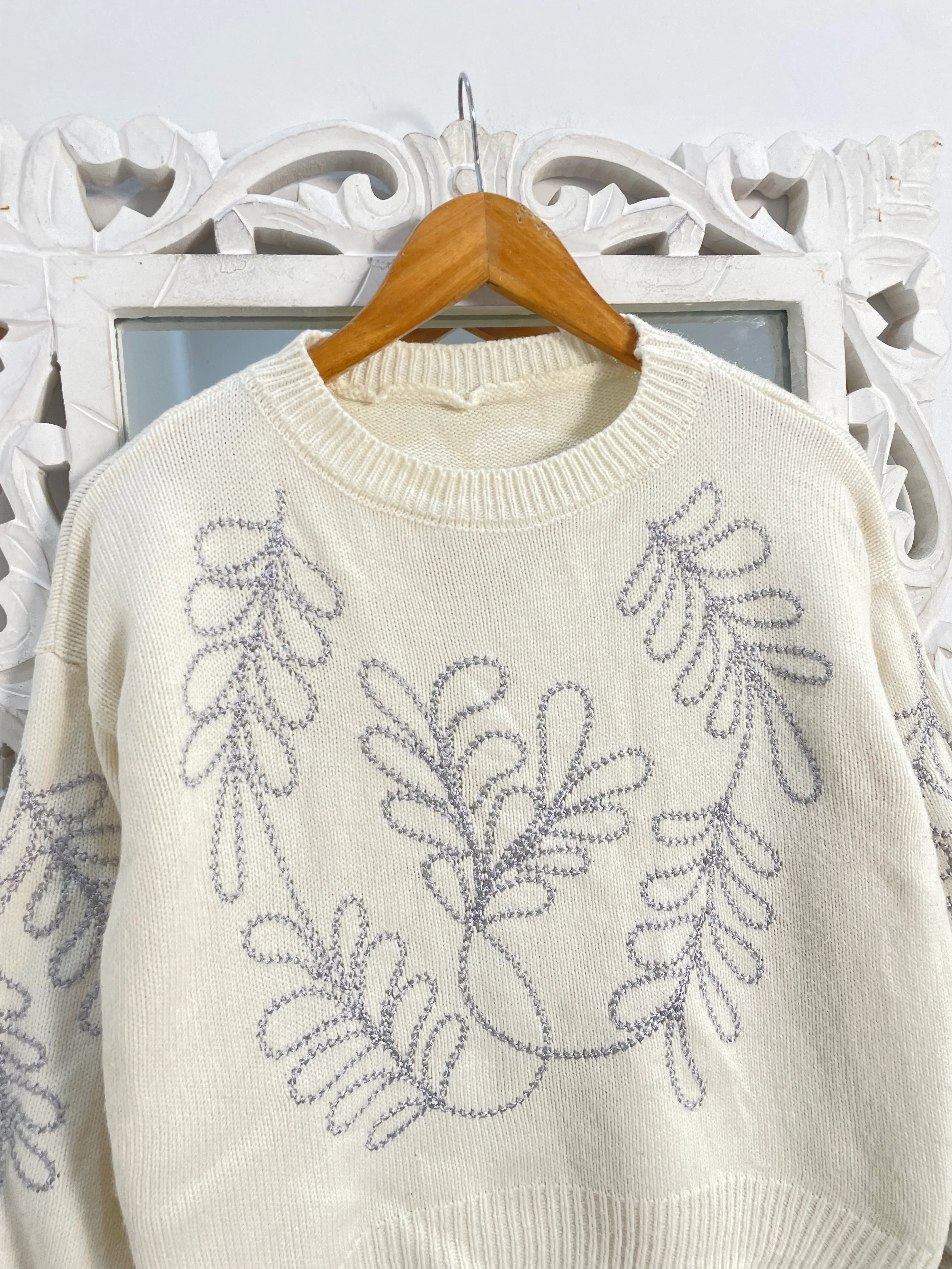 Embroidered Vintage Sweater-Bust 42 - Image 2