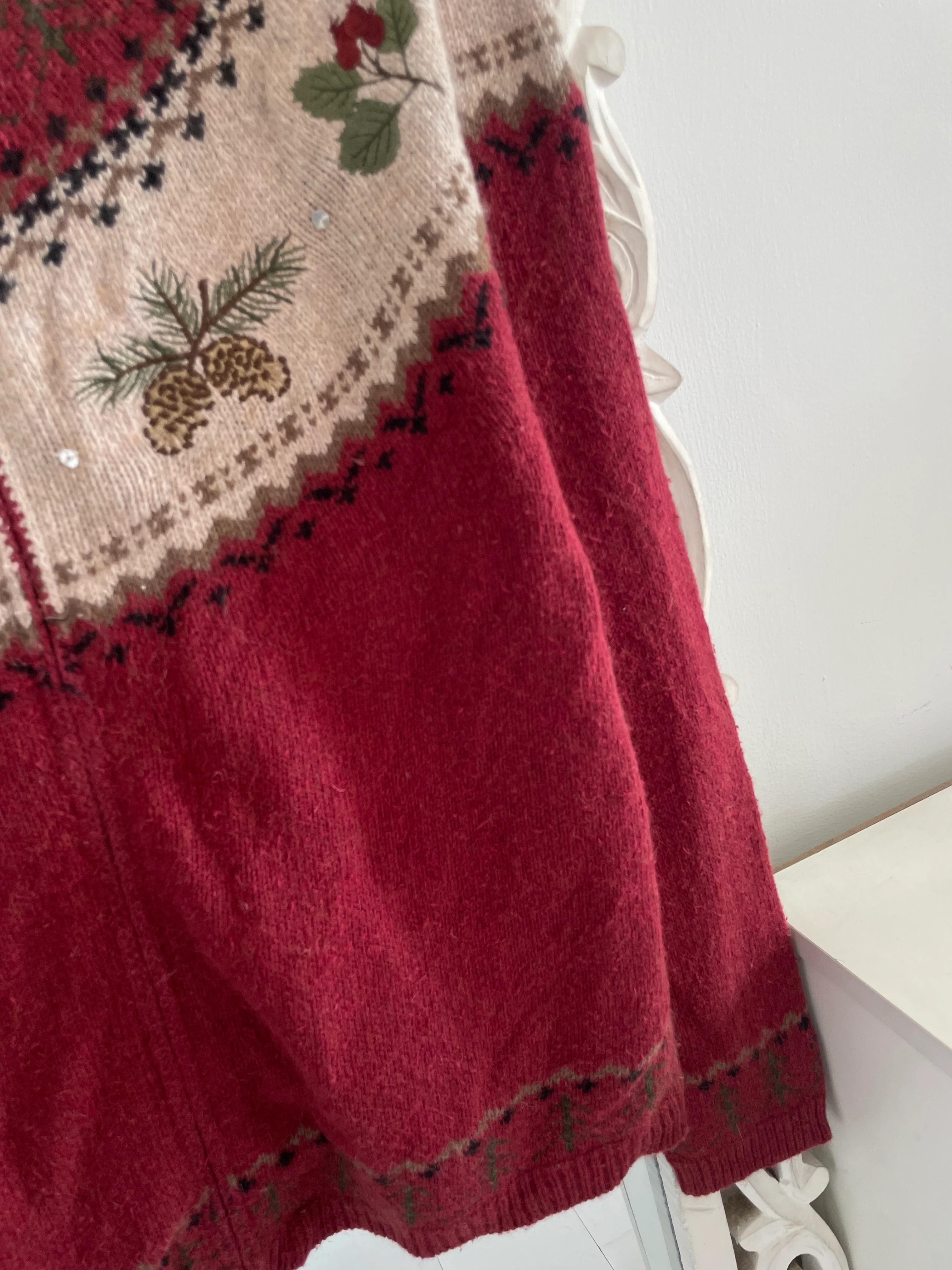 Croft&Barrow Embroidered Vintage Sweater-Bust 46 - Image 3