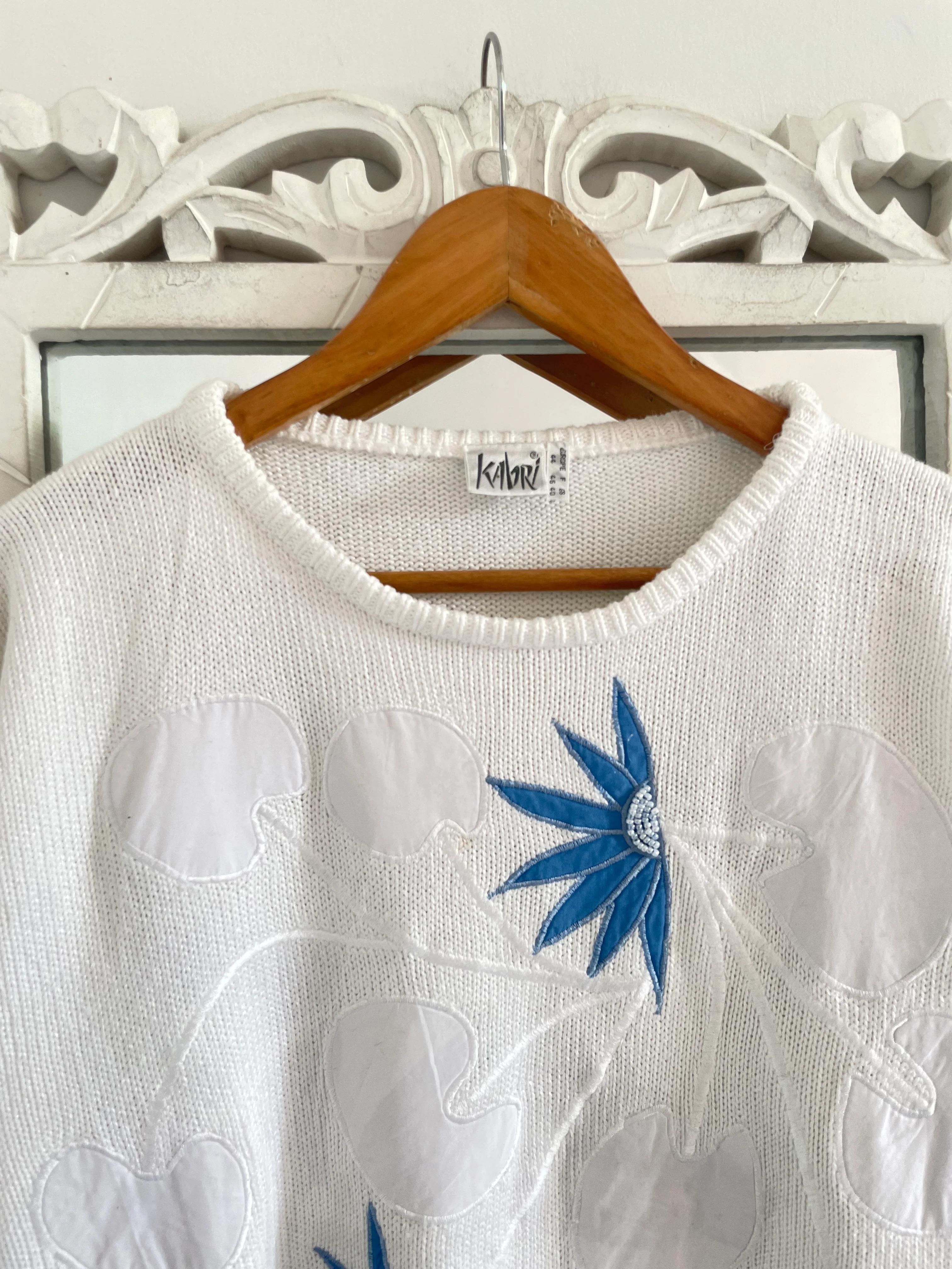 Kabri Embroidered Vintage Sweater-Bust 46 - Image 2