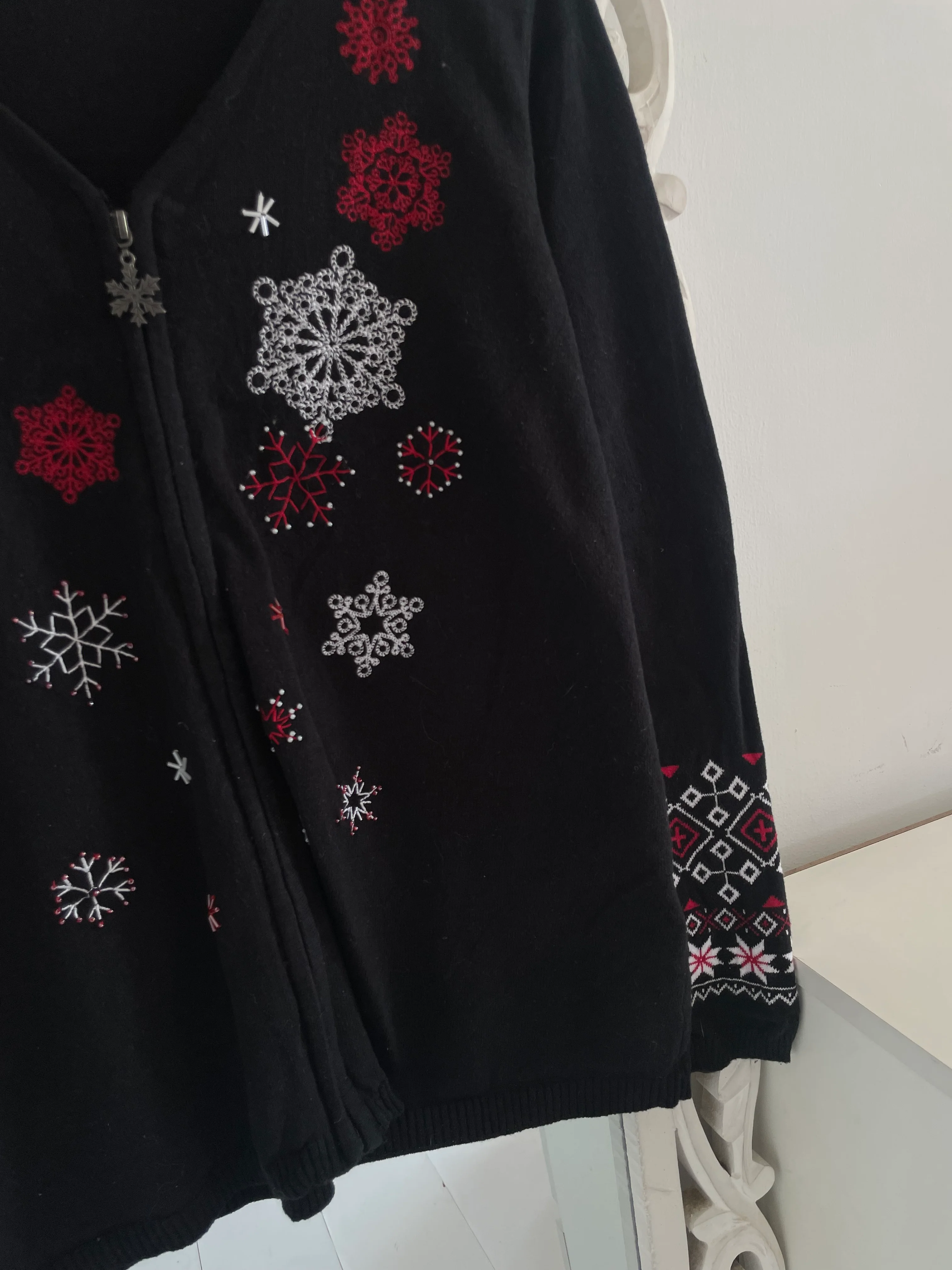 Breckenridge Embroidered Vintage Sweater-Bust 42 - Image 3