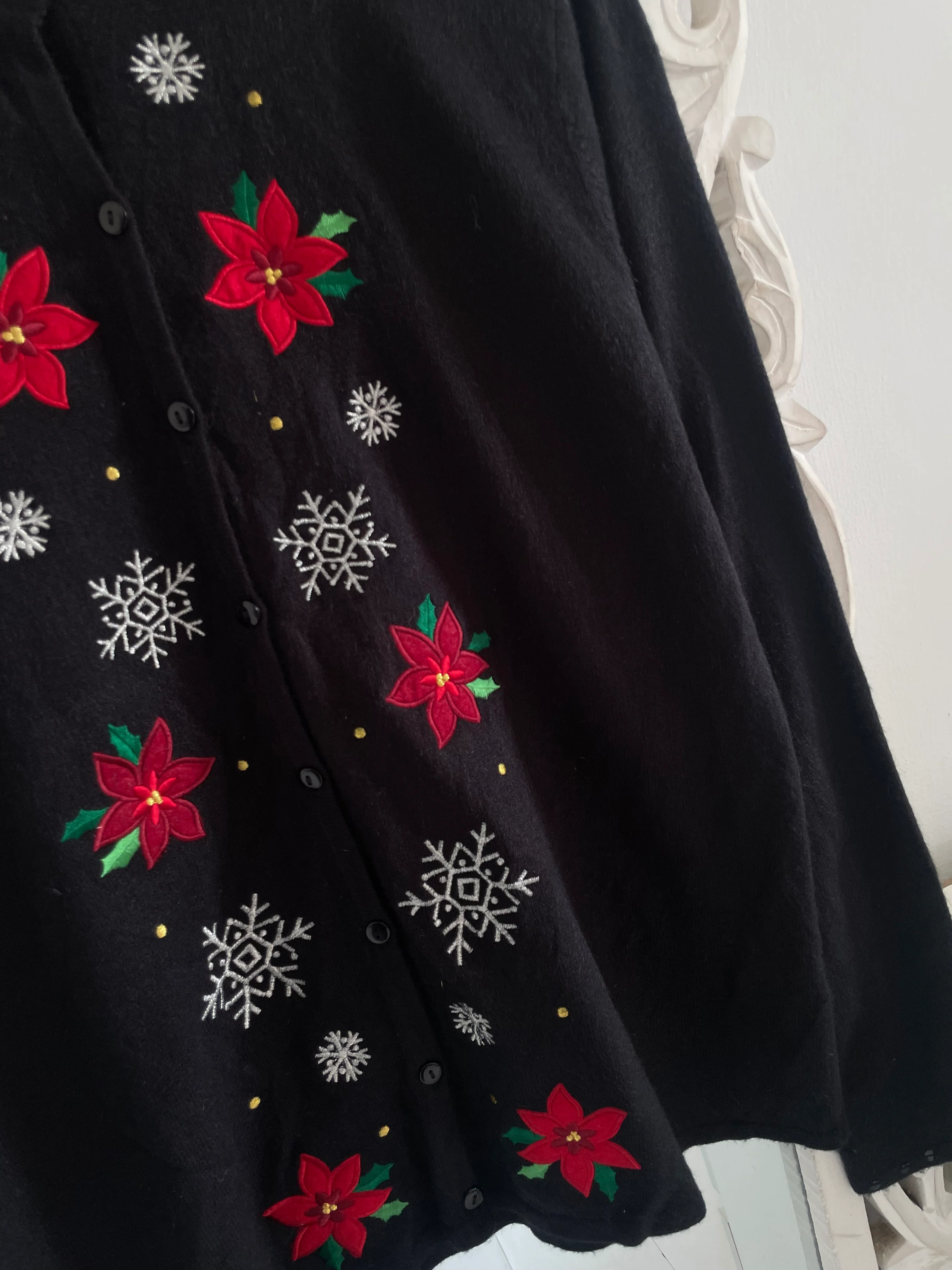 Embroidered Vintage Sweater-Bust 42 - Image 3