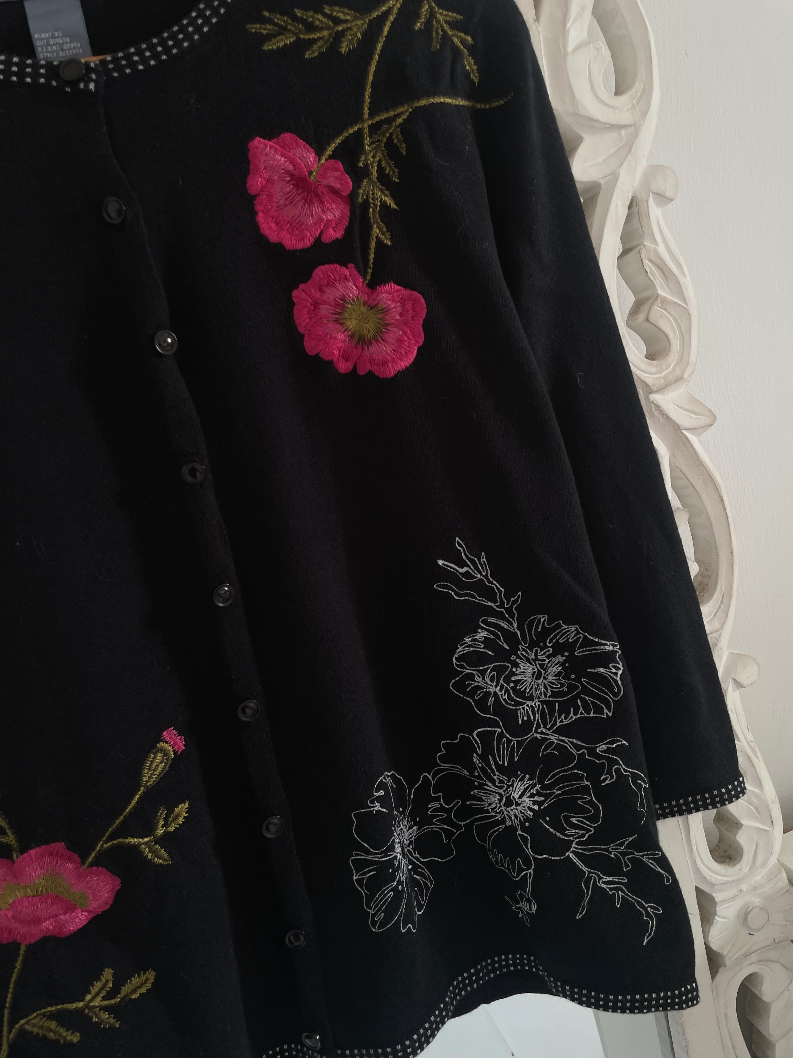 Koret Embroidered Vintage Sweater-Bust 42 - Image 3