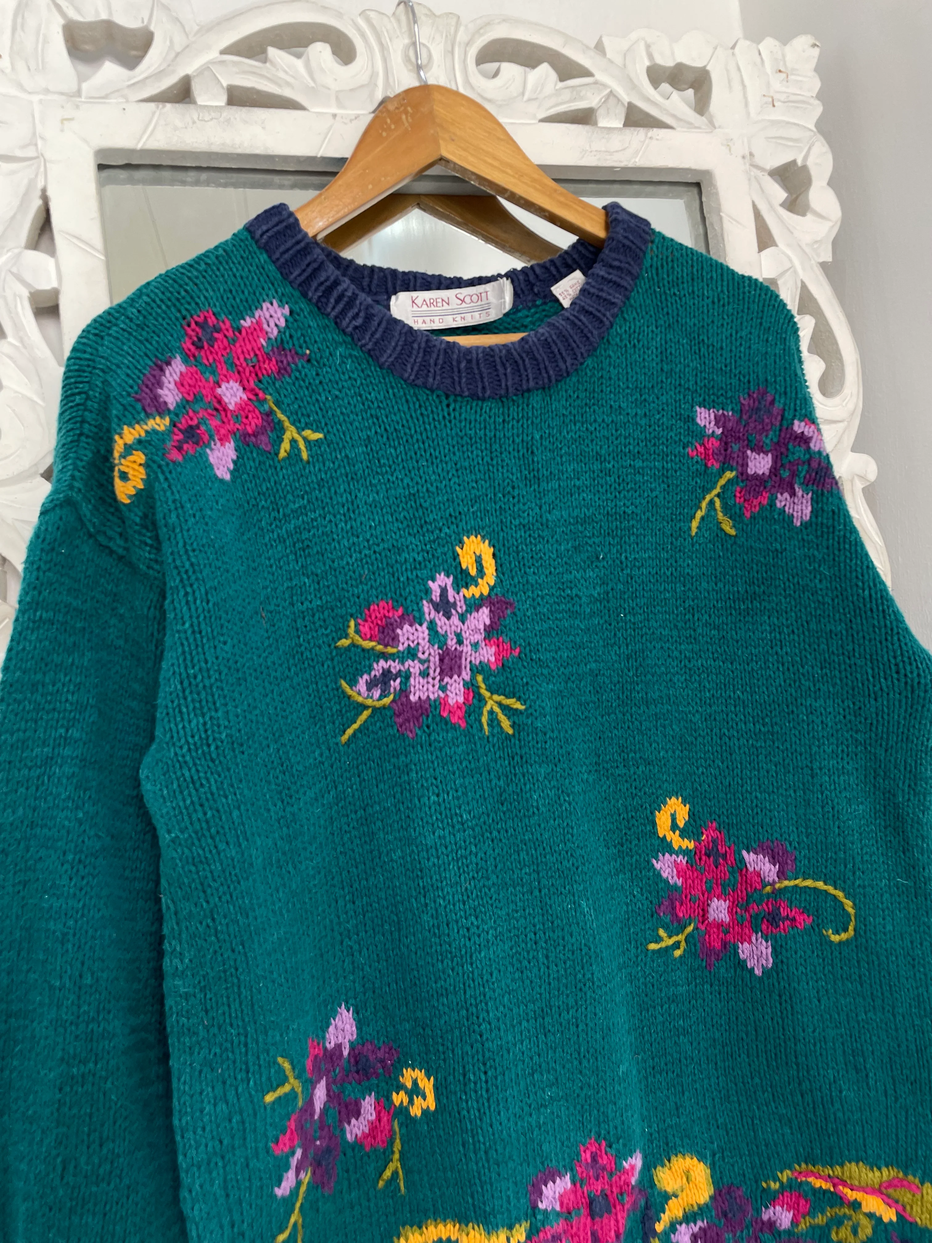 Karen Scott Embroidered Vintage Sweater-Bust 42 - Image 2