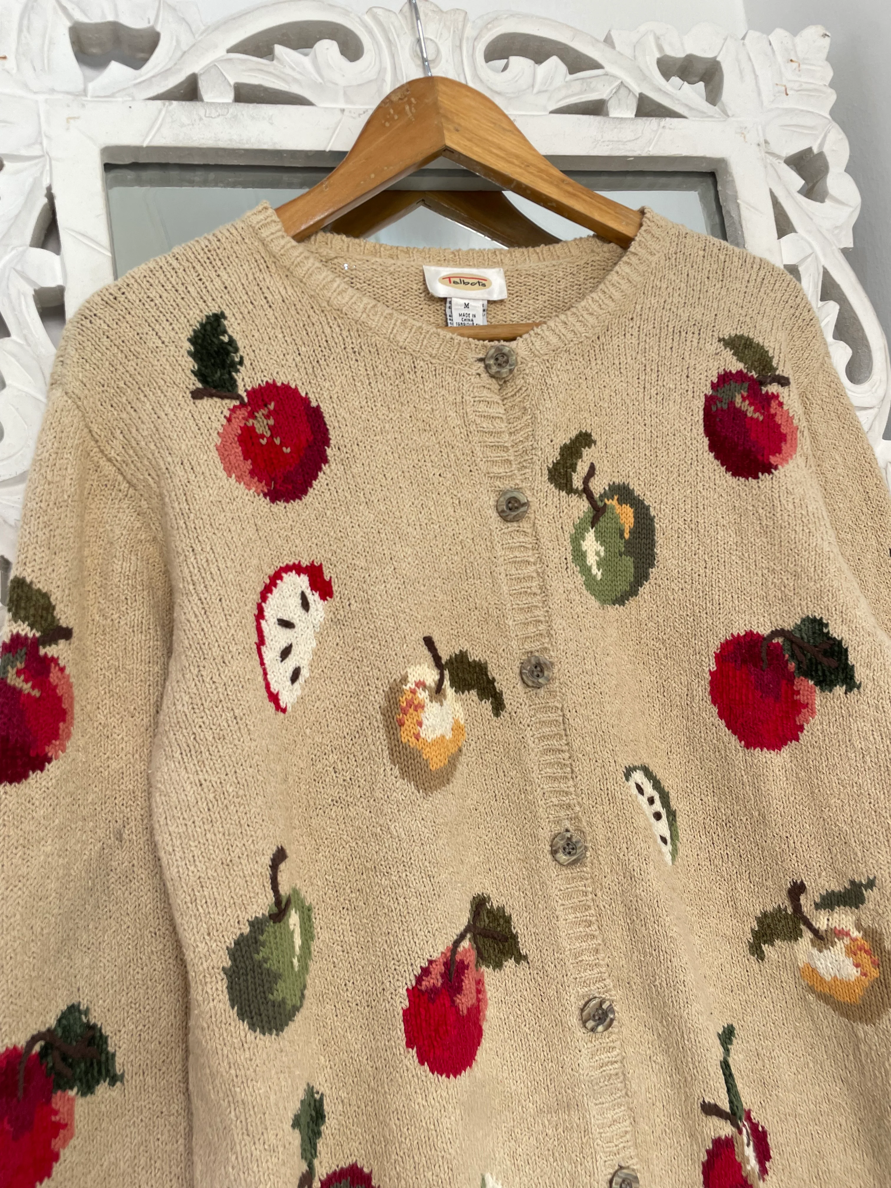 Talbots Embroidered Vintage Sweater-Bust 42 - Image 2
