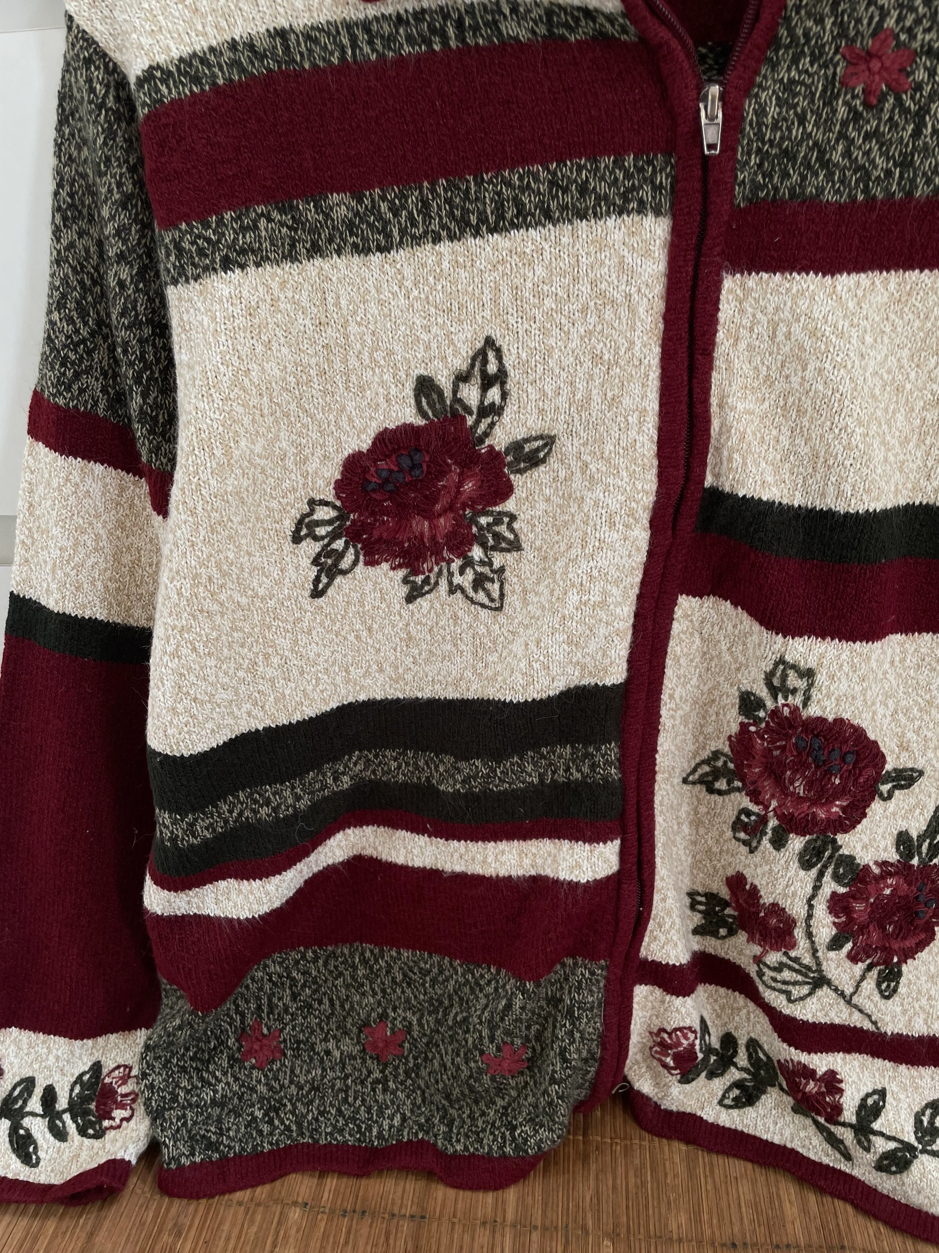 Tanjay Embroidered Vintage Sweater-Bust 42 - Image 3