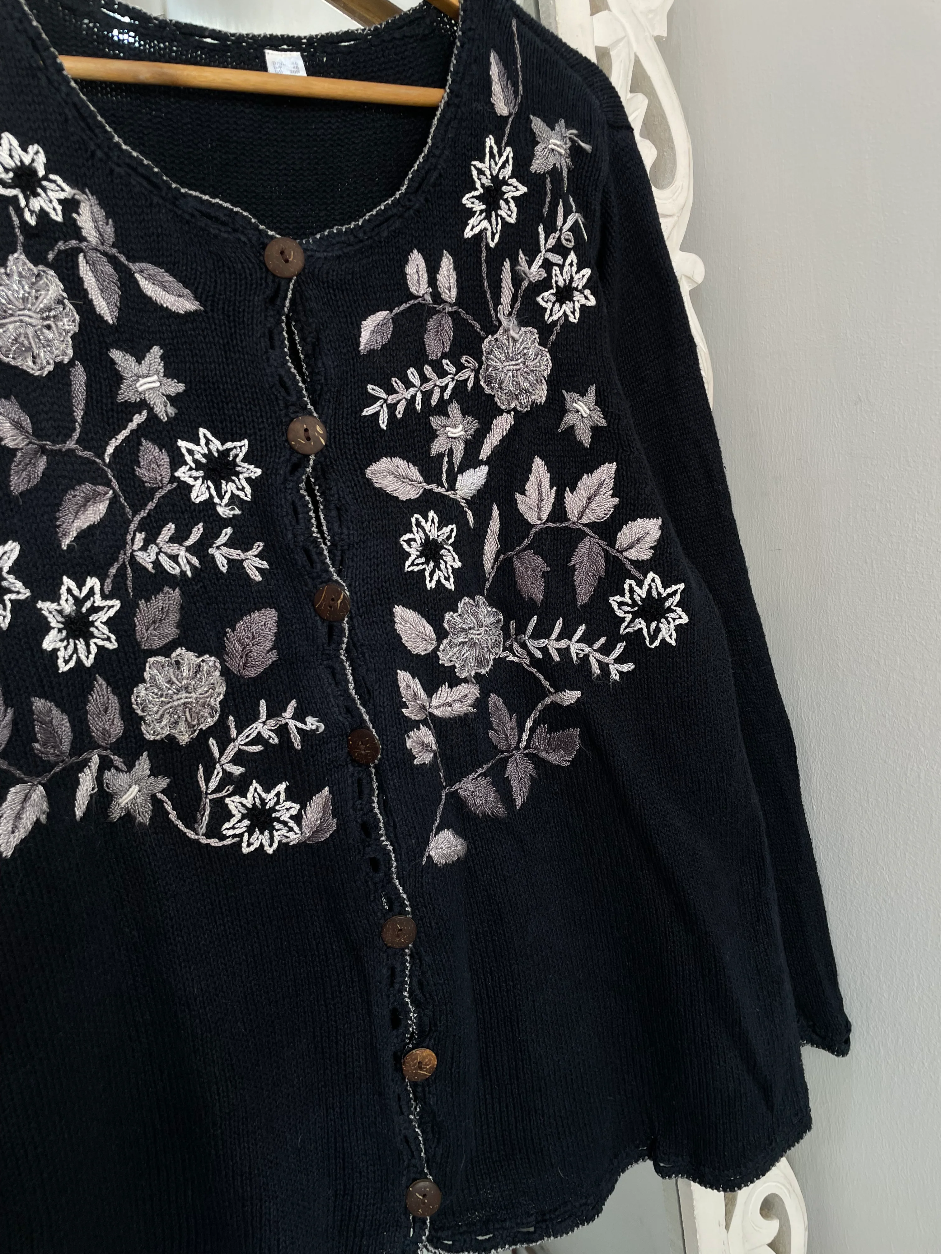 Embroidered Vintage Sweater-Bust 44 - Image 3