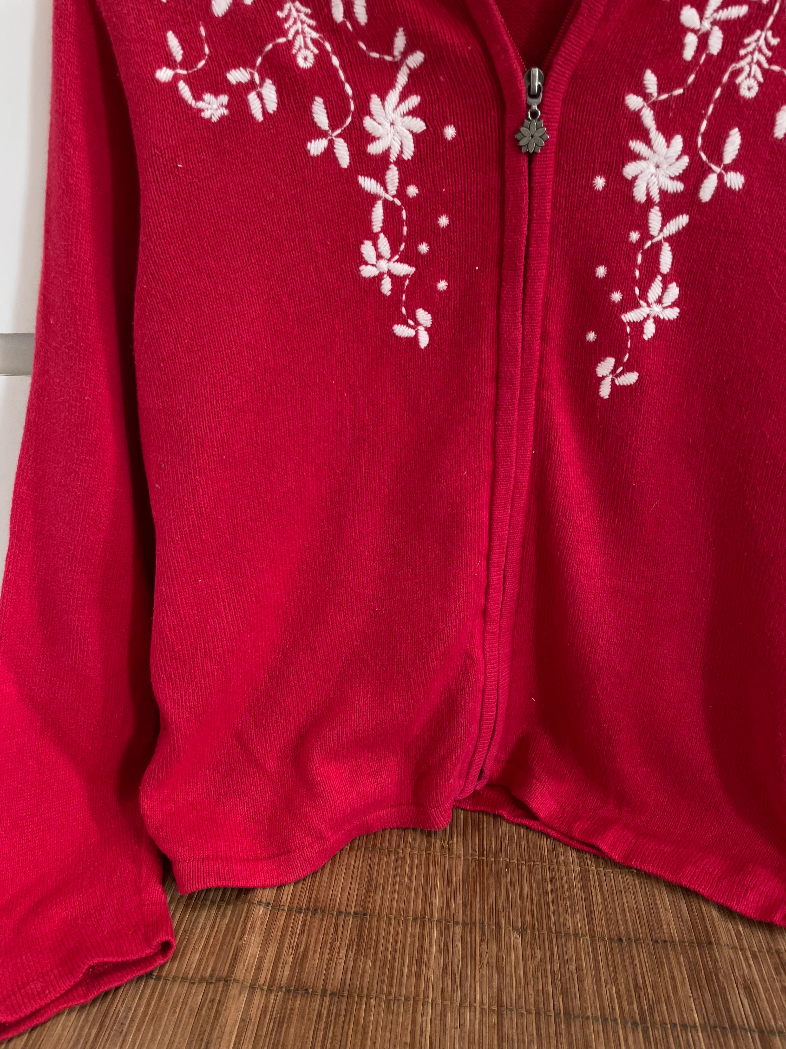 Caroll Reed Embroidered Vintage Sweater-Bust 40 - Image 3