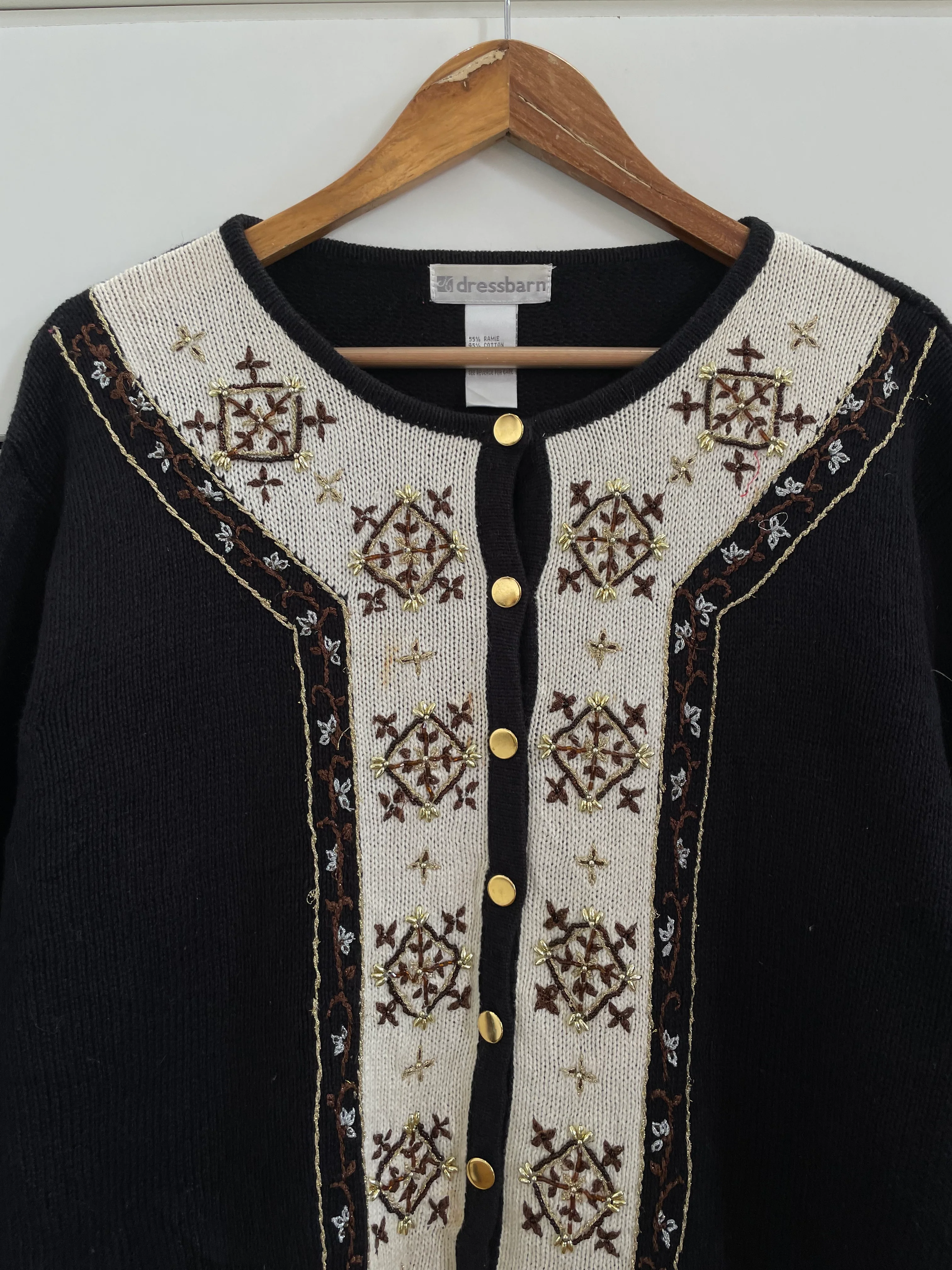 Dressbarn Embroidered Vintage Sweater-Bust 46 - Image 2