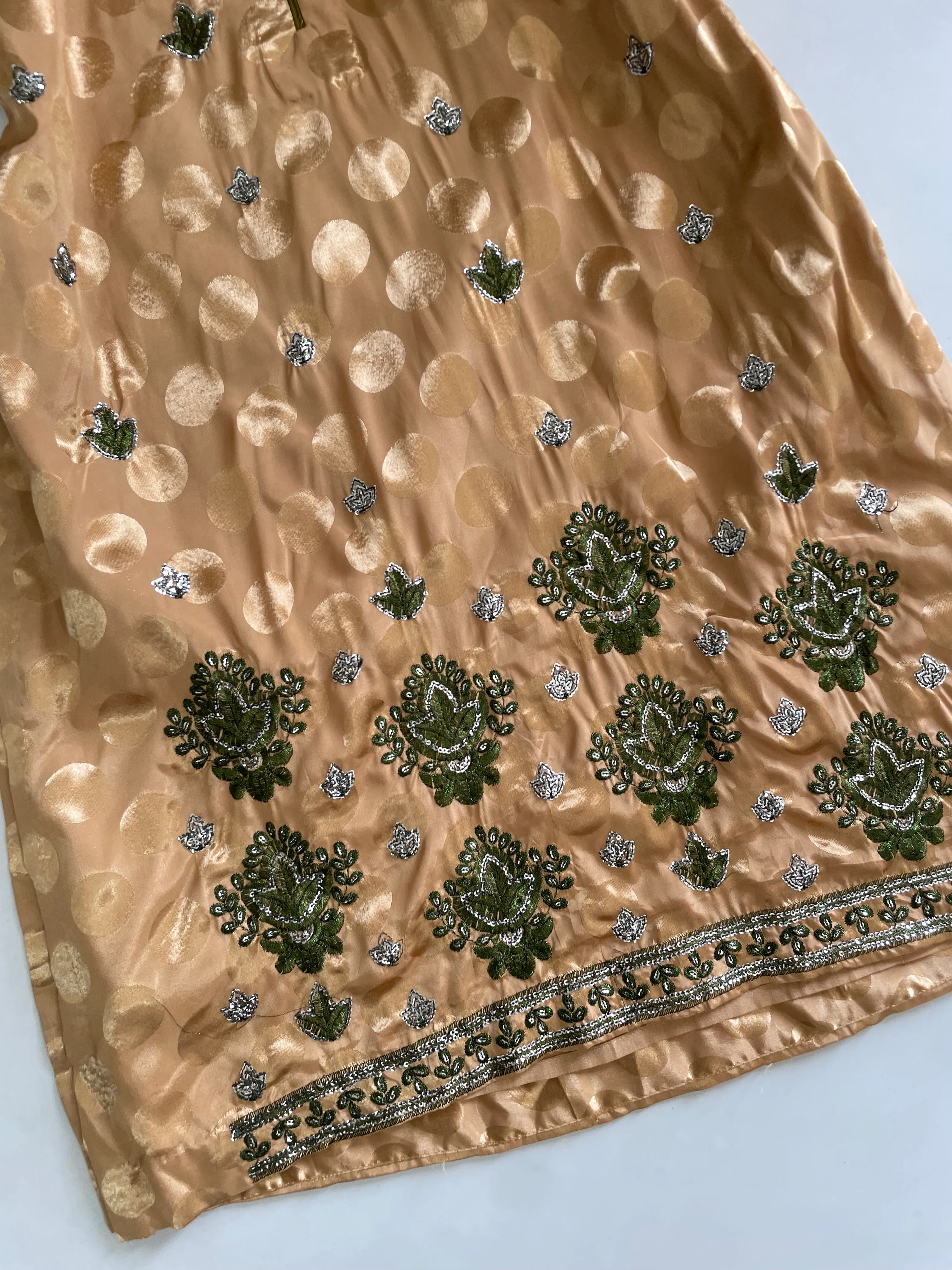 Embroidered Kurta-Bust 40 - Image 3