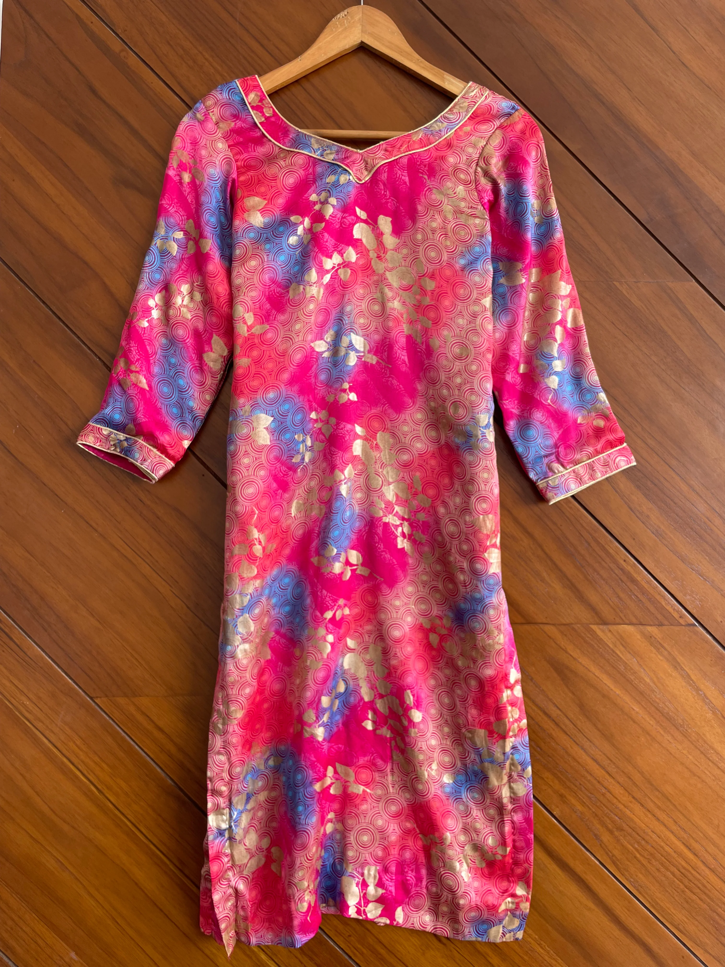 Foilwork Vintage Kurta-Bust 34