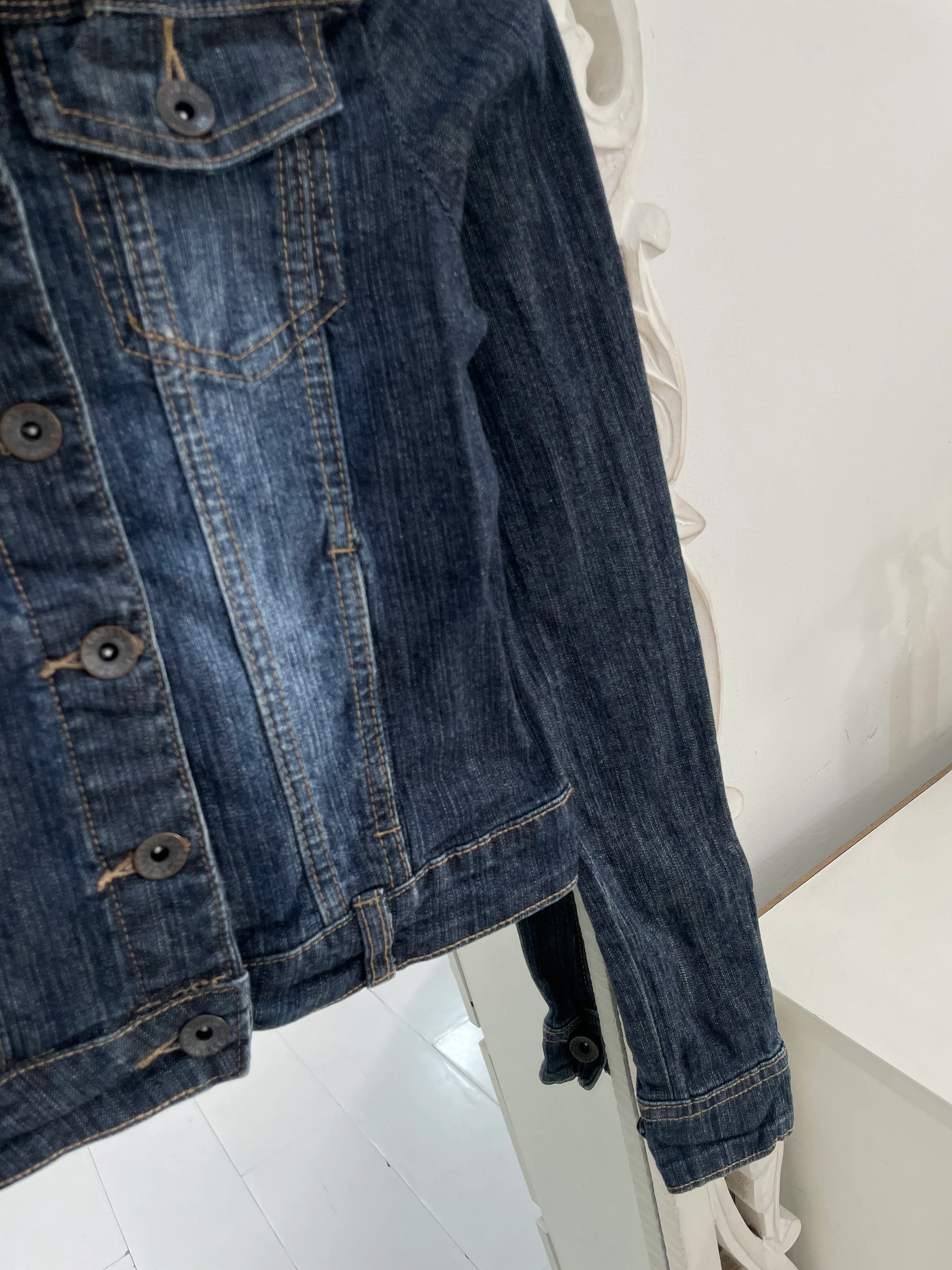Denimwear-Chest 28 - Image 3
