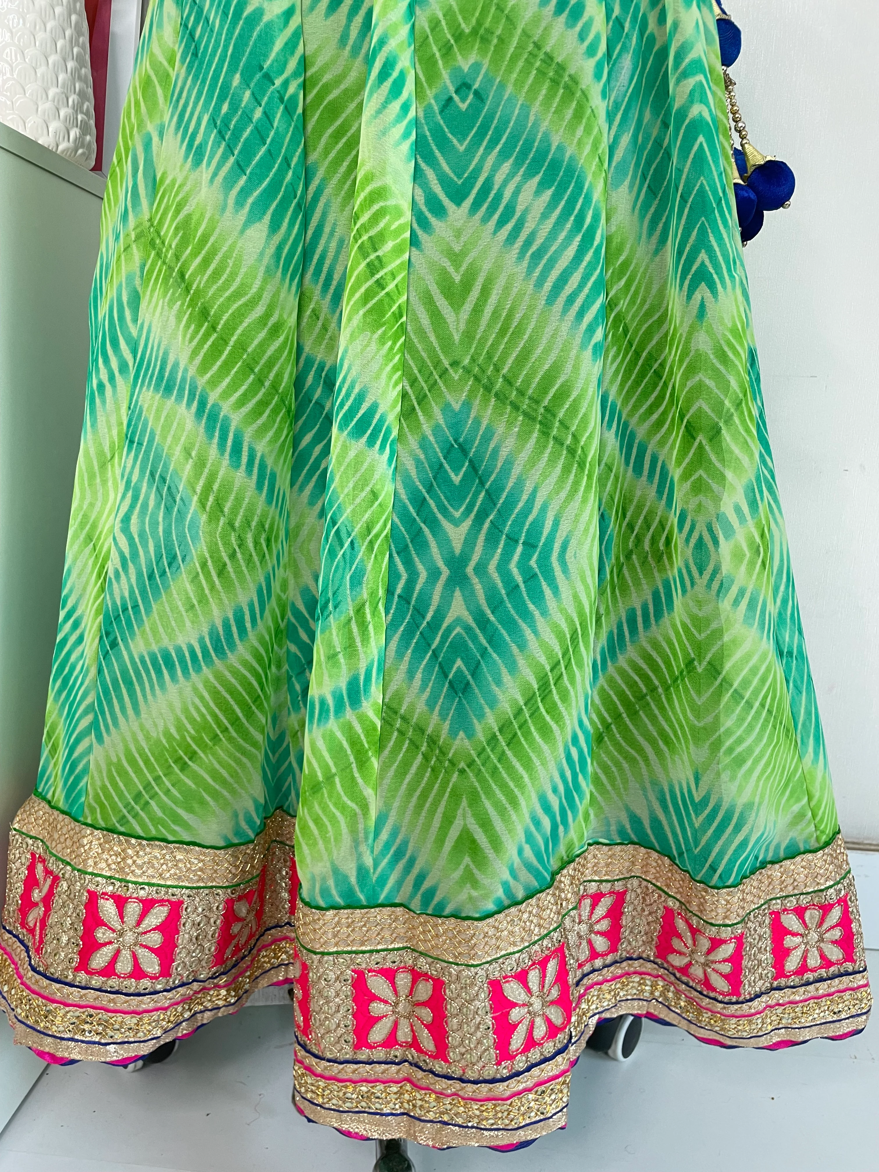 GREEN EMBROIDERED LEHENGA - Image 3