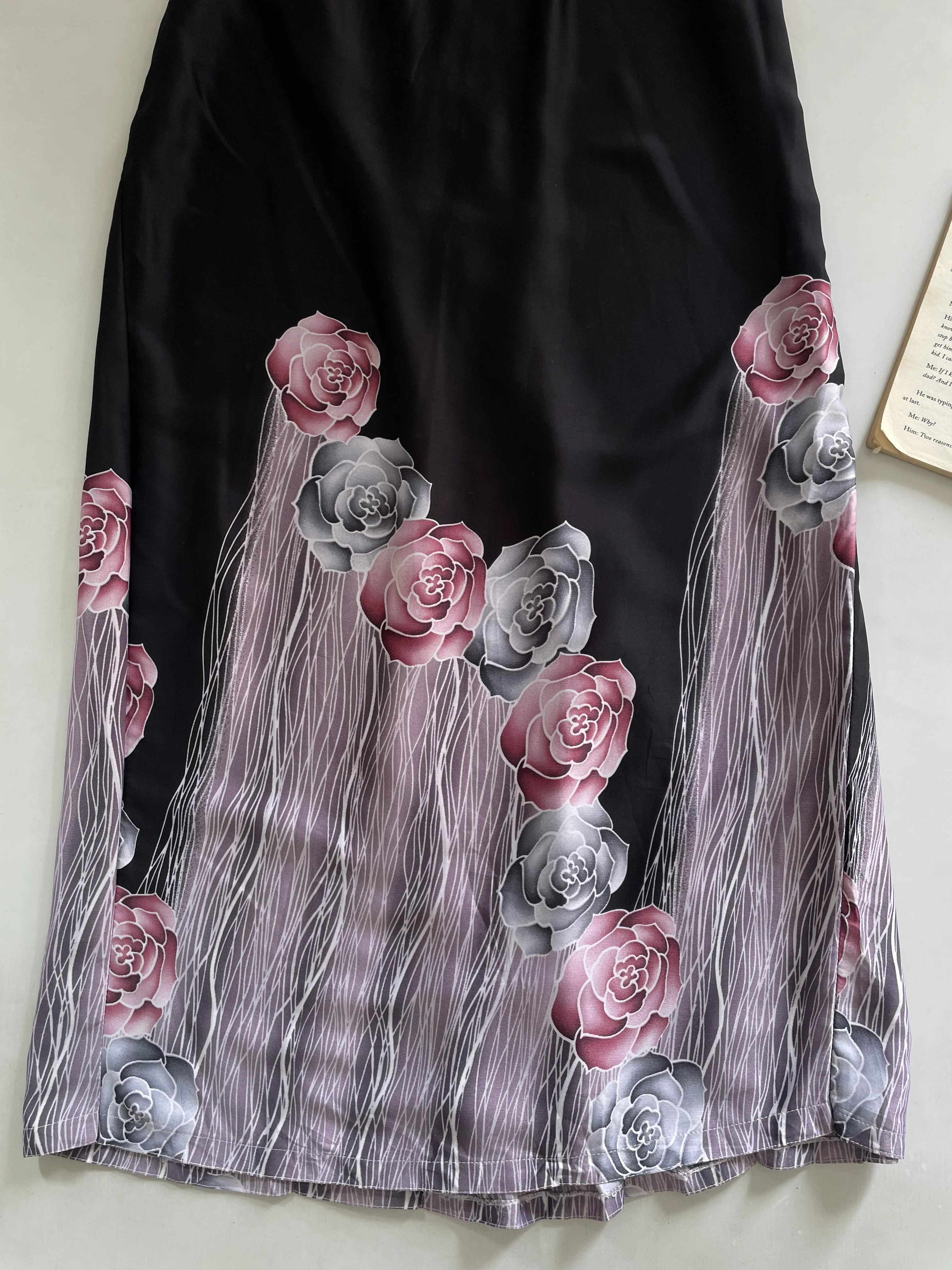 Long Skirt-Waist 24 to 28 - Image 3