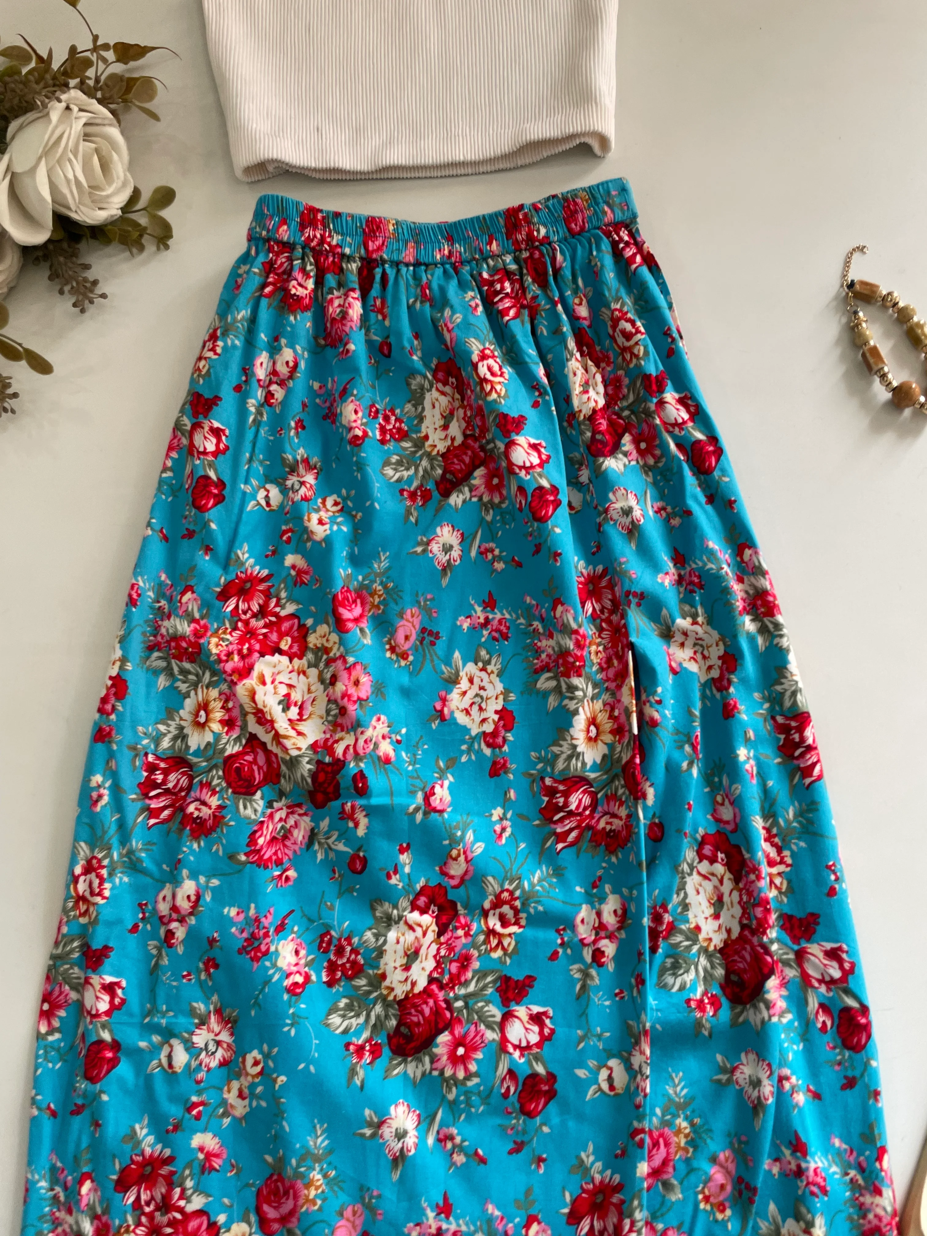 Floral Long Skirt-Waist 22 to 26 - Image 2