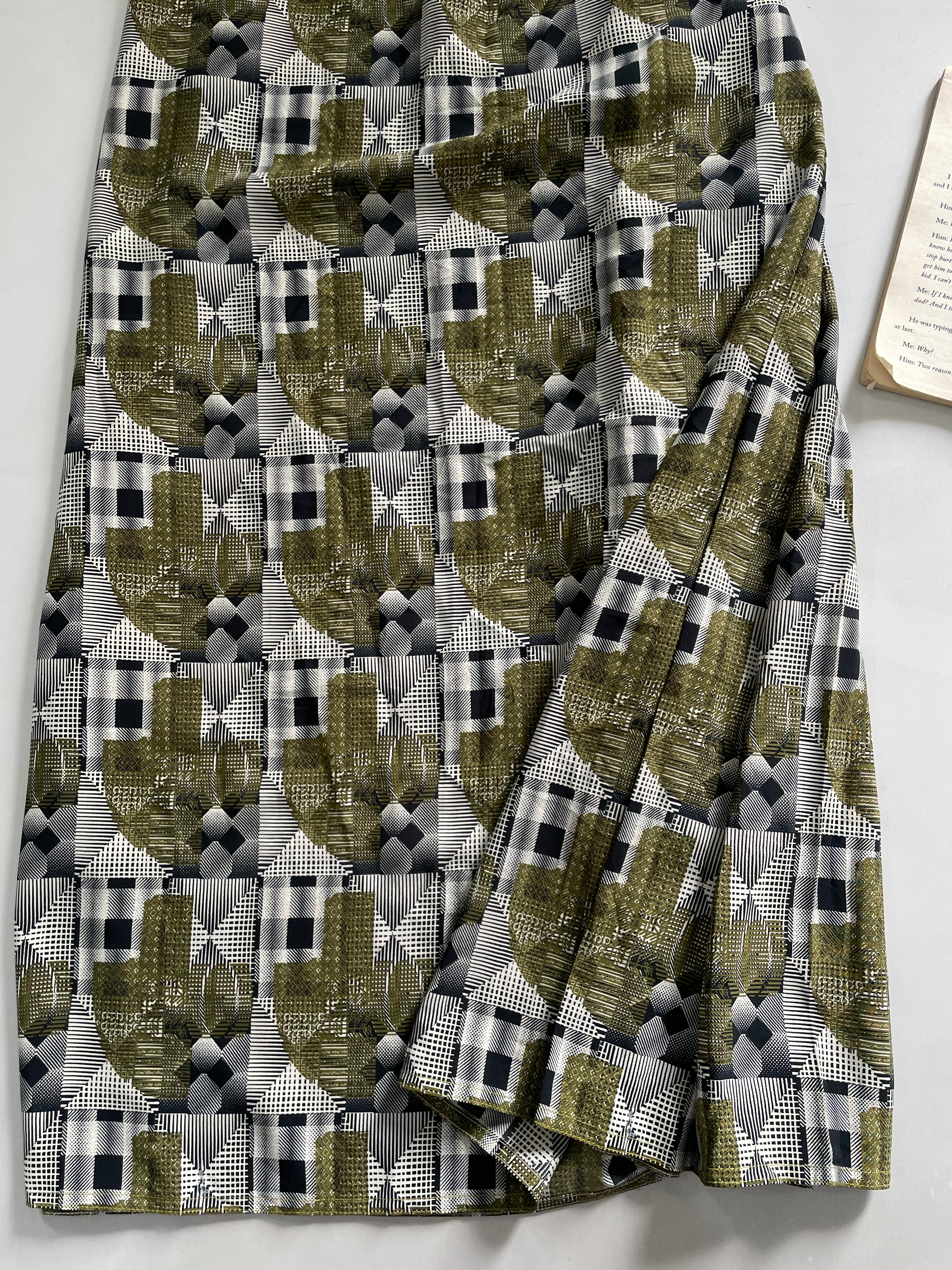 Long Skirt-Waist 26 to 32 - Image 3