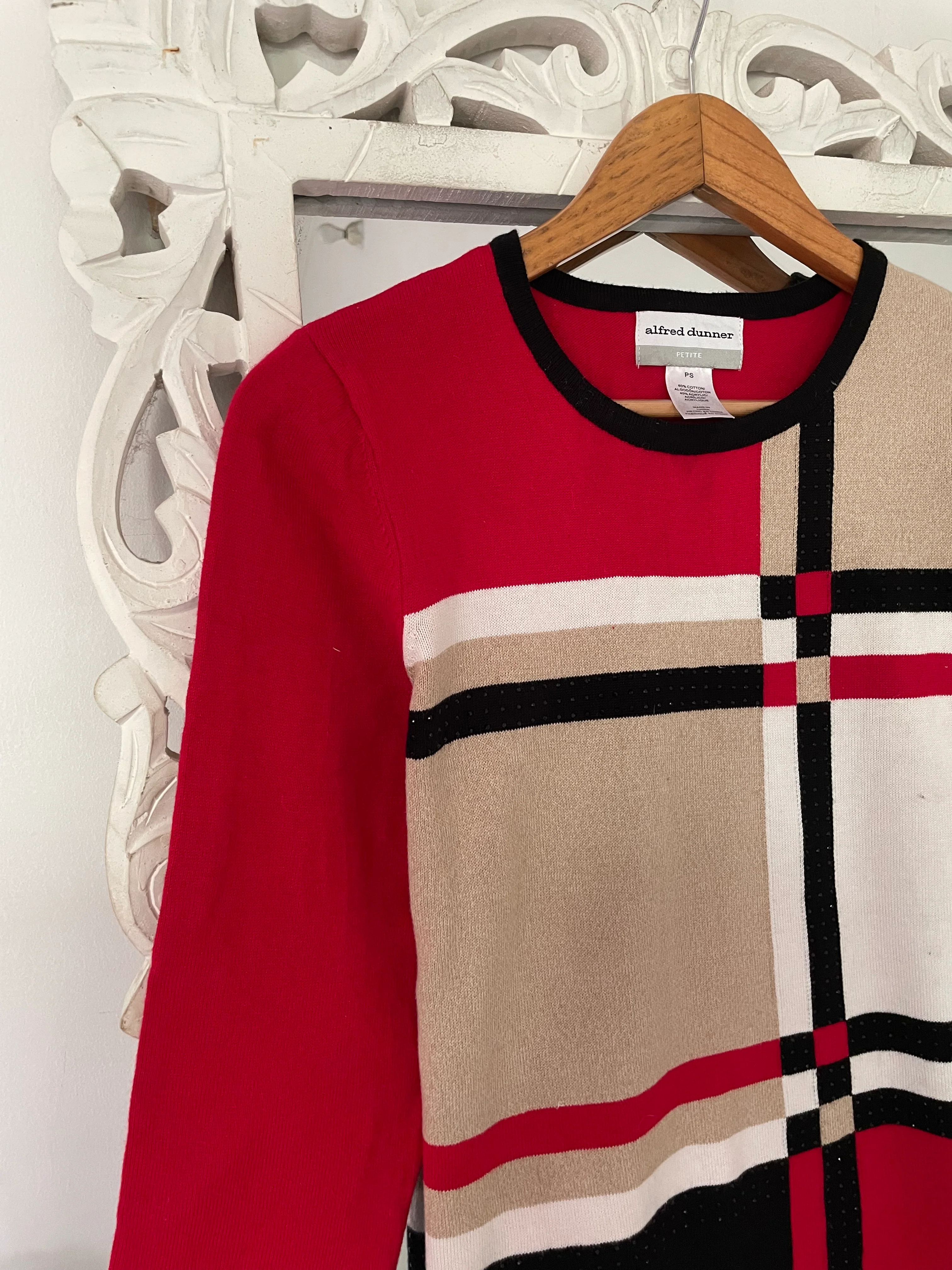 Alfred Dunner Pre Winter Top-Bust 38 to 42 - Image 3