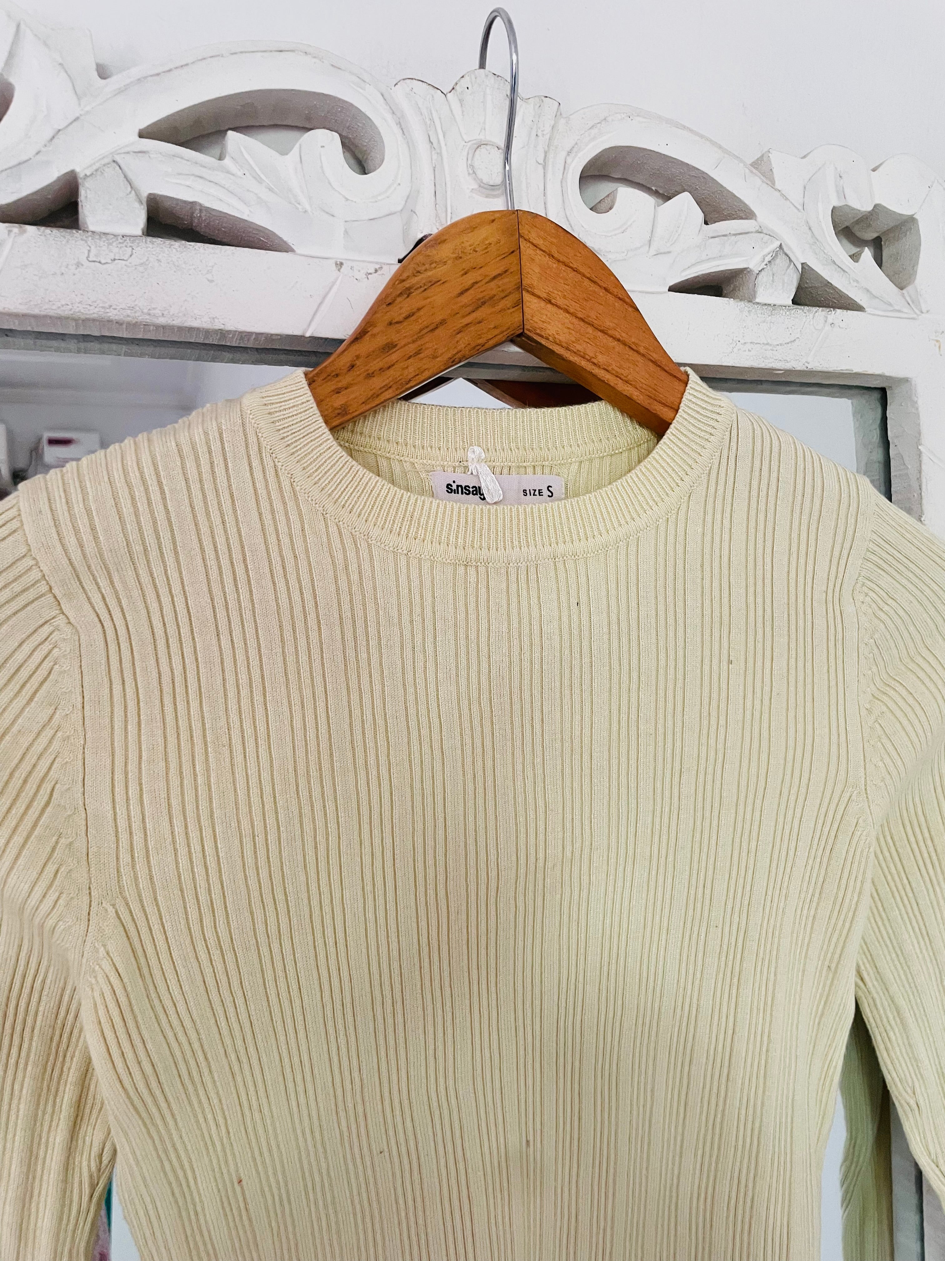Sinsay Pre Winter Top-Bust 28 to 32 - Image 2