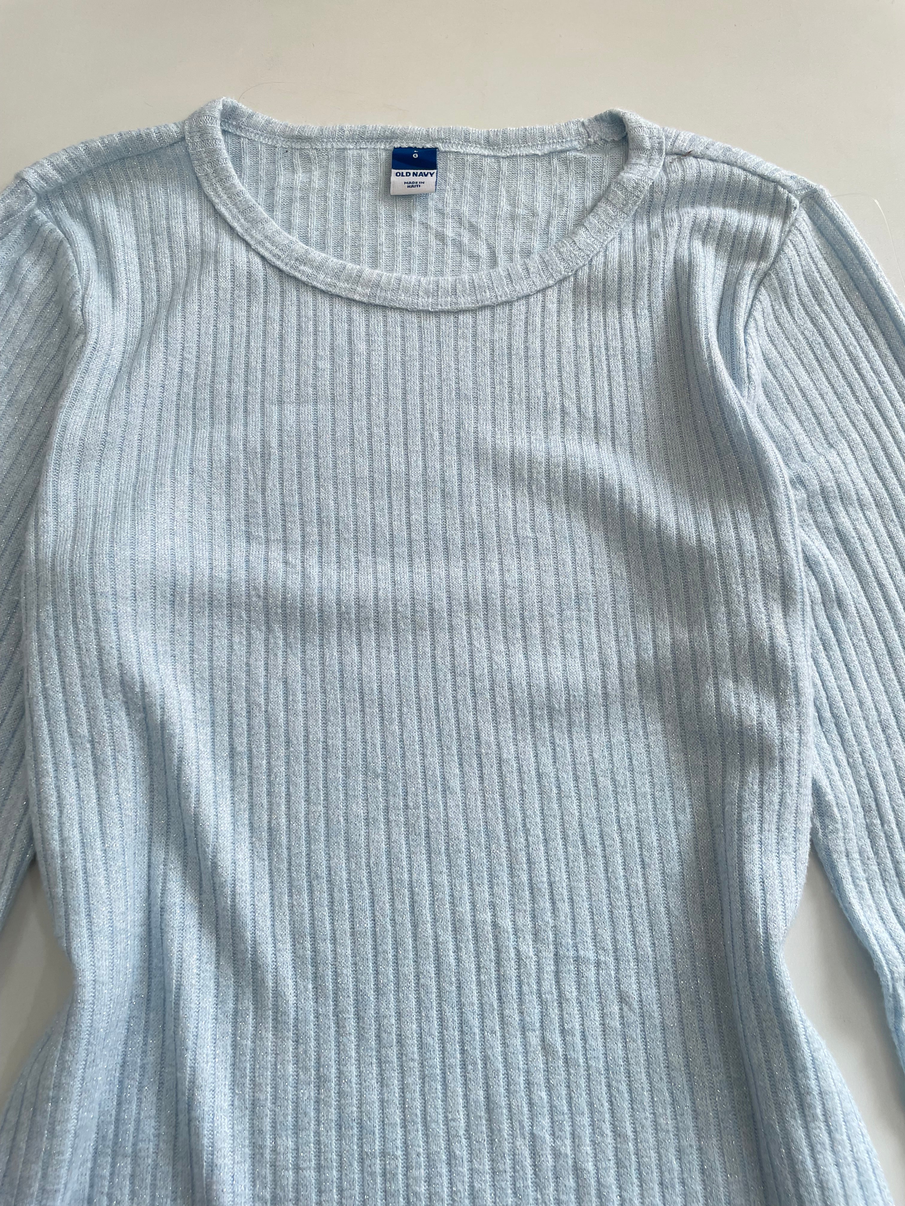 Old Navy Pre Winter Top-Bust 36 to 42 - Image 2