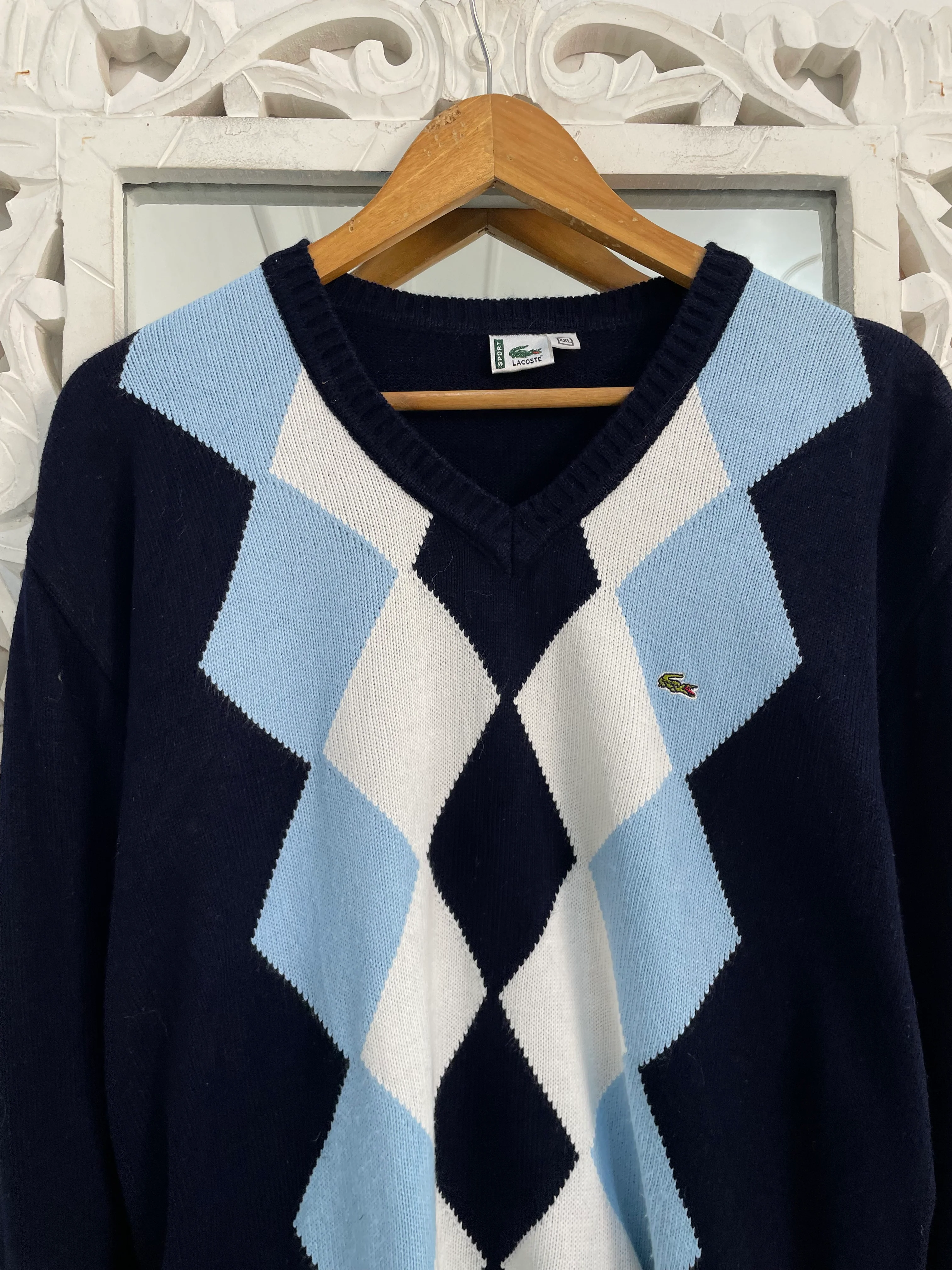 Vintage Lacoste Sweater-Bust 46 - Image 2