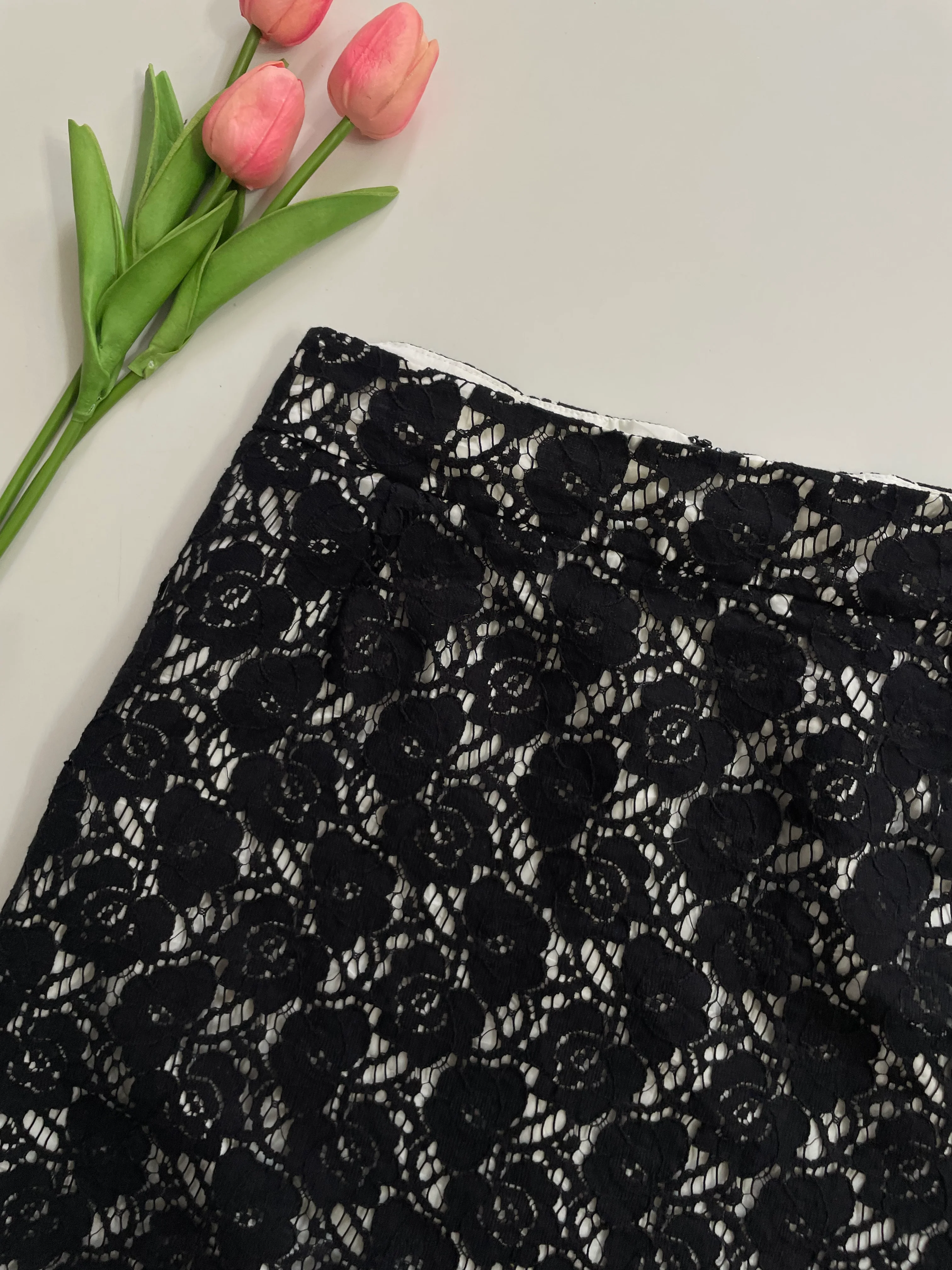 PURE ALFRED SUNG BLACK LACE SKIRT - WAIST 34 - Image 3