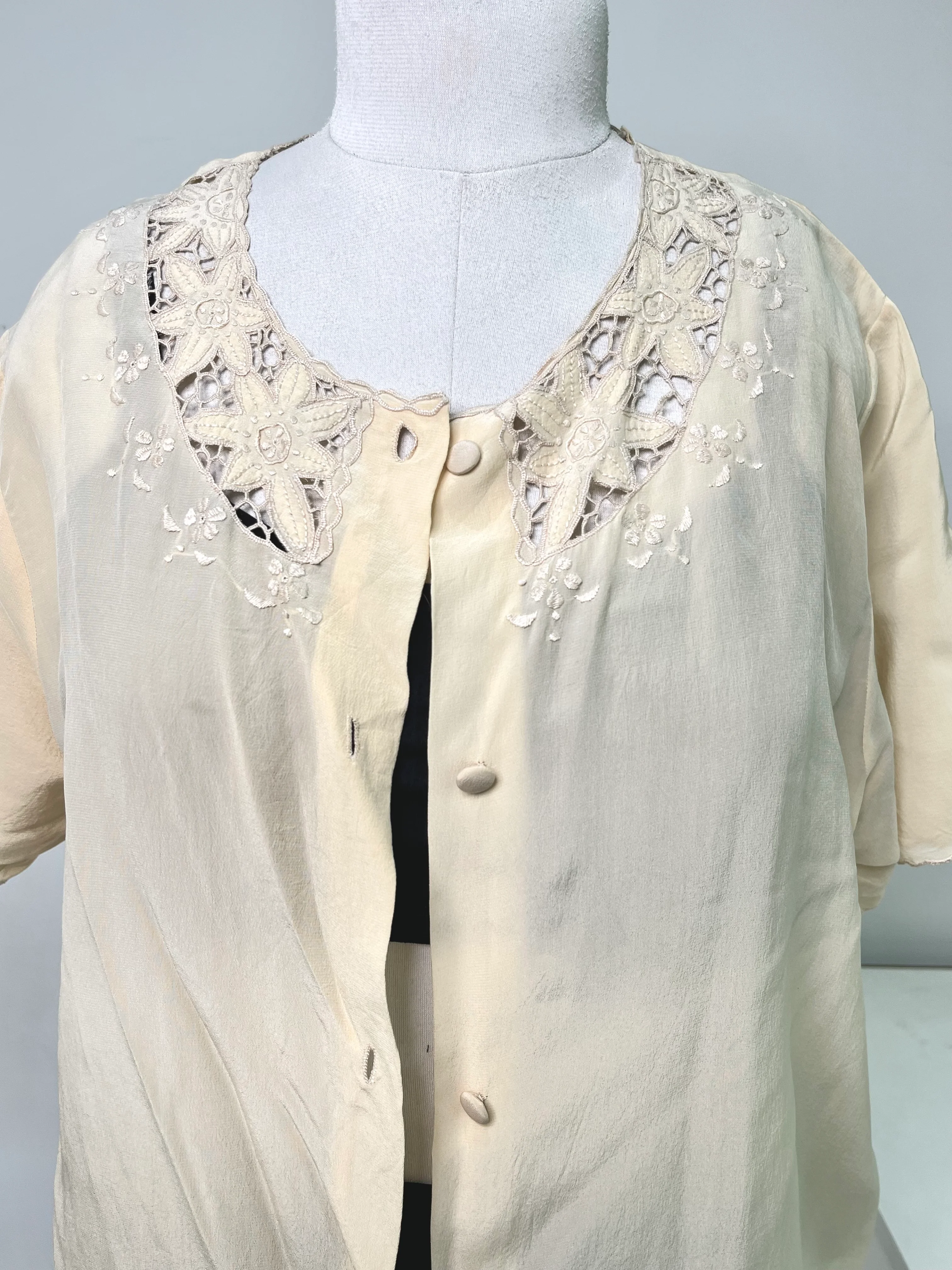 Milano Cutwork Pure Silk Shirt-Bust 42 - Image 2