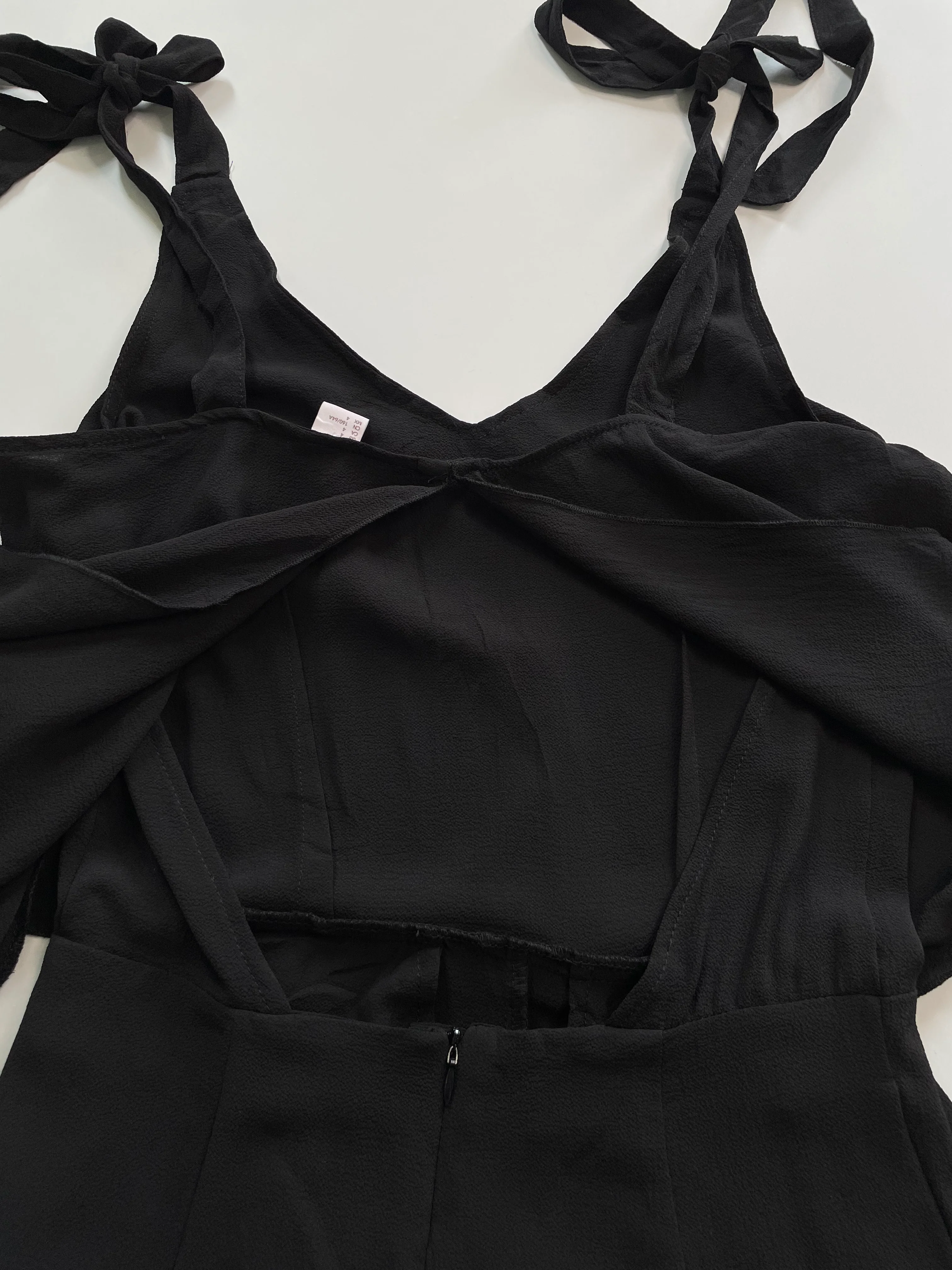 H&M Romper-Bust 32 - Image 4