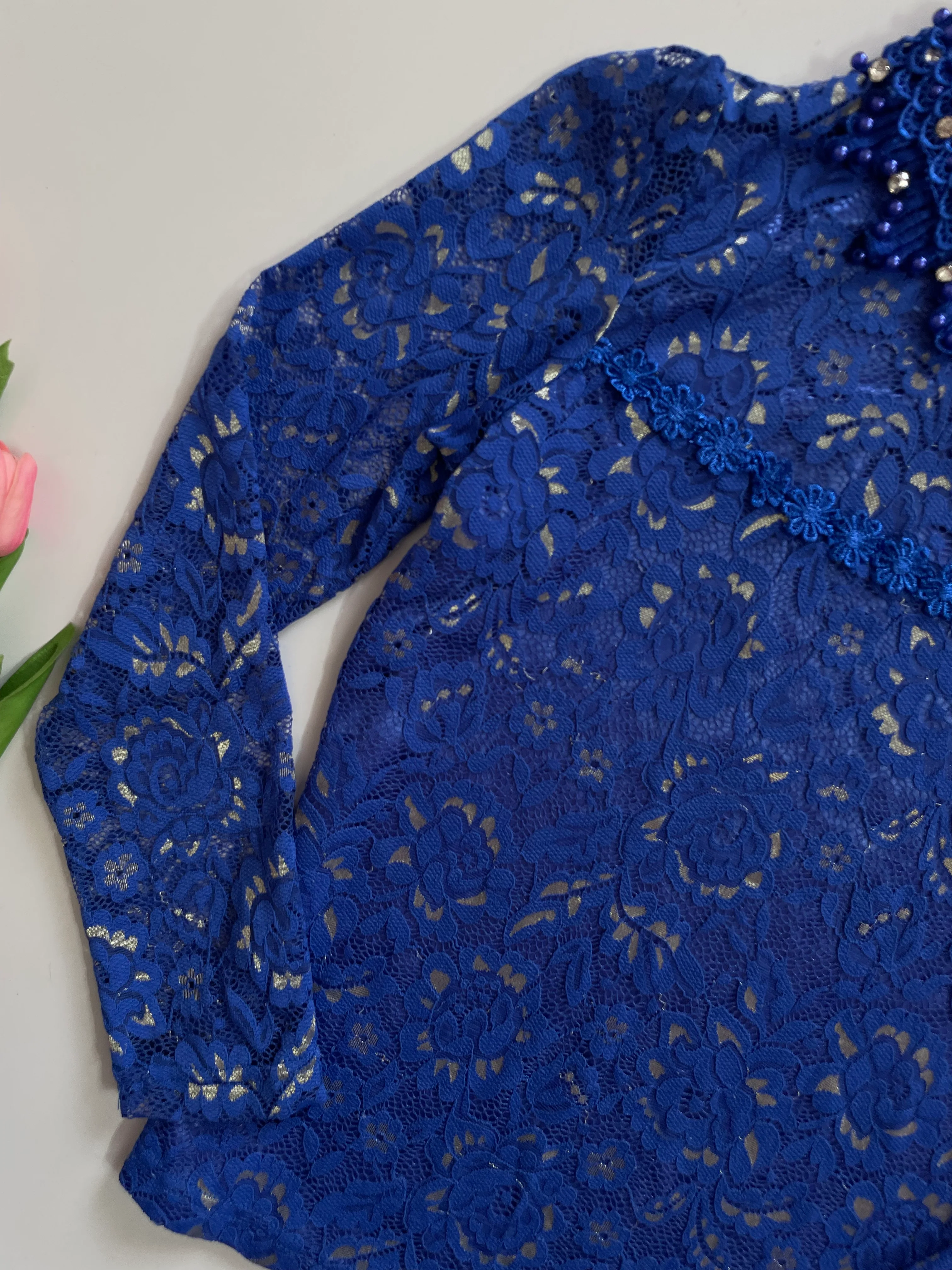 ROYAL BLUE LACE TOP - BUST 30 TO 32 - Image 3