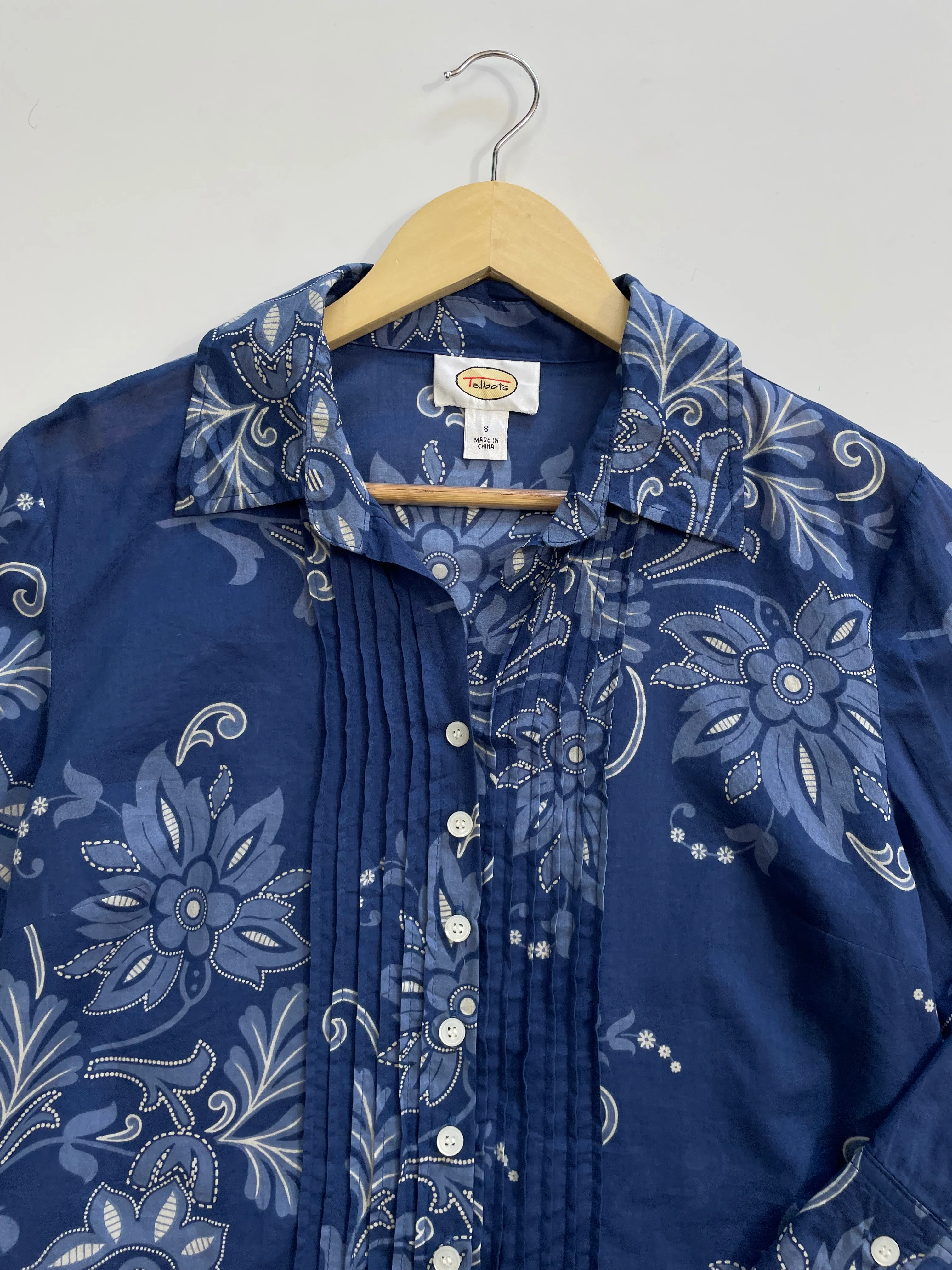 Talbots Cotton Shirt-Bust 36 - Image 2